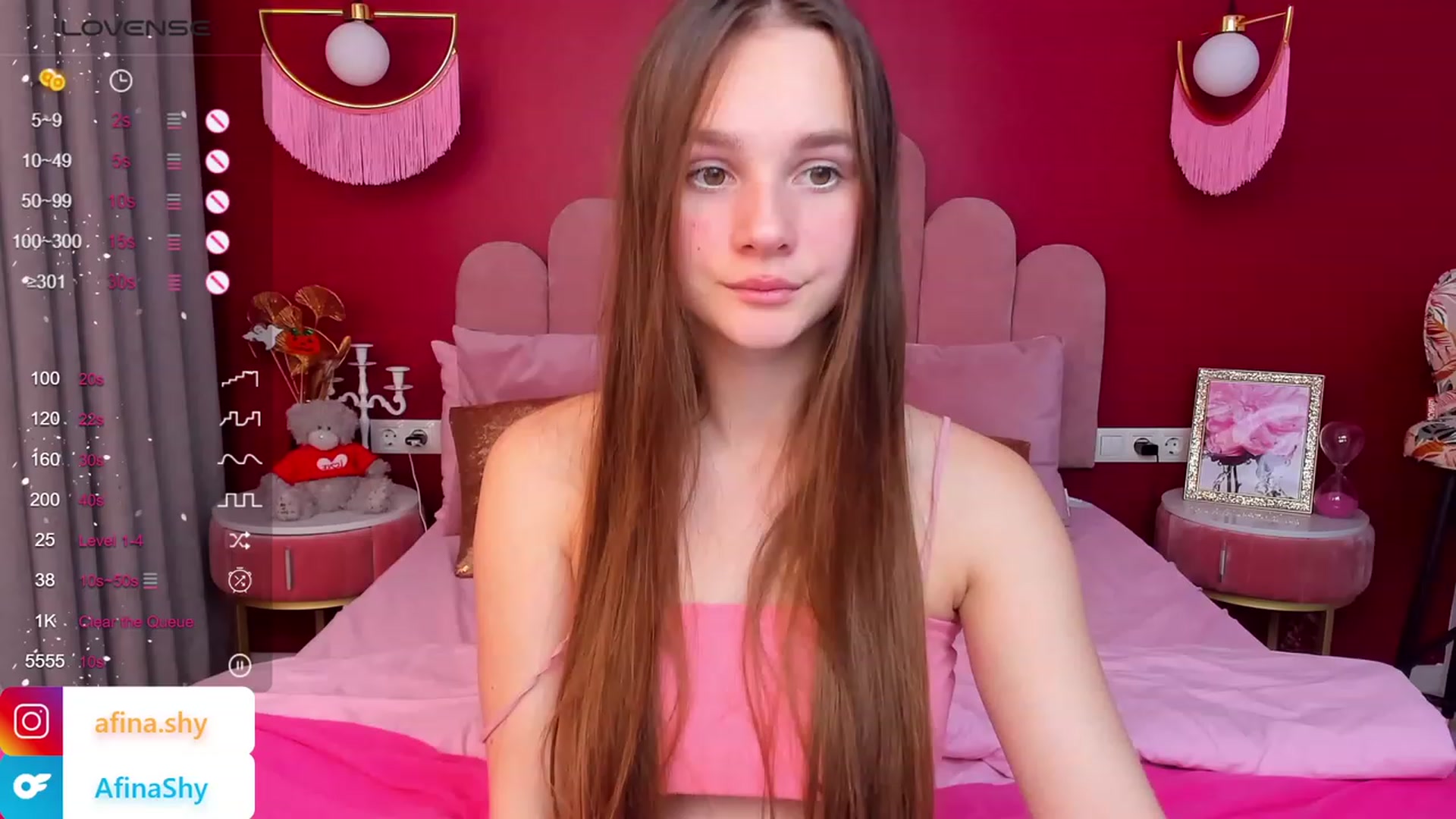 Gallery image thumbnail from AfinaShy's myfreecams stream on, 11/10/2023, 12:25 image 16 of 20