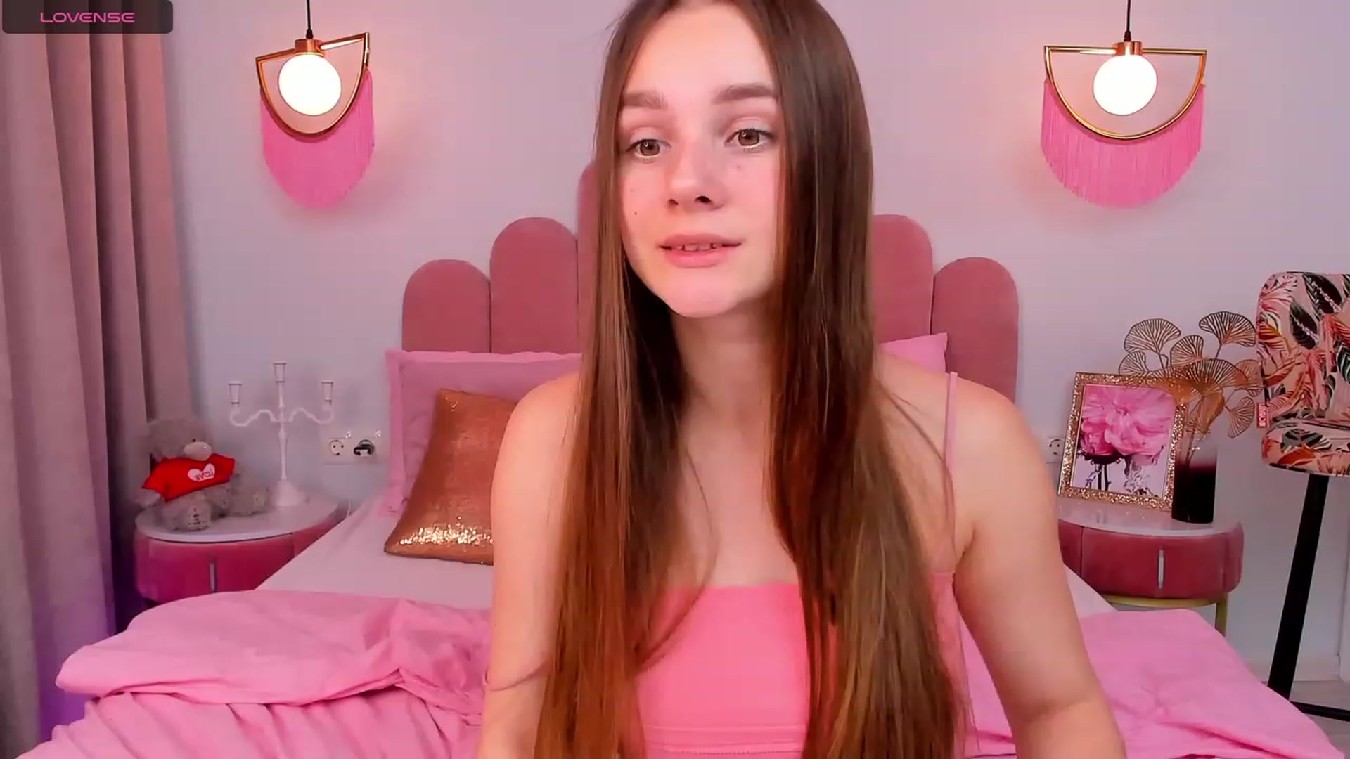 Gallery image thumbnail from AfinaShy's myfreecams stream on, 11/30/2023, 12:22 image 11 of 20