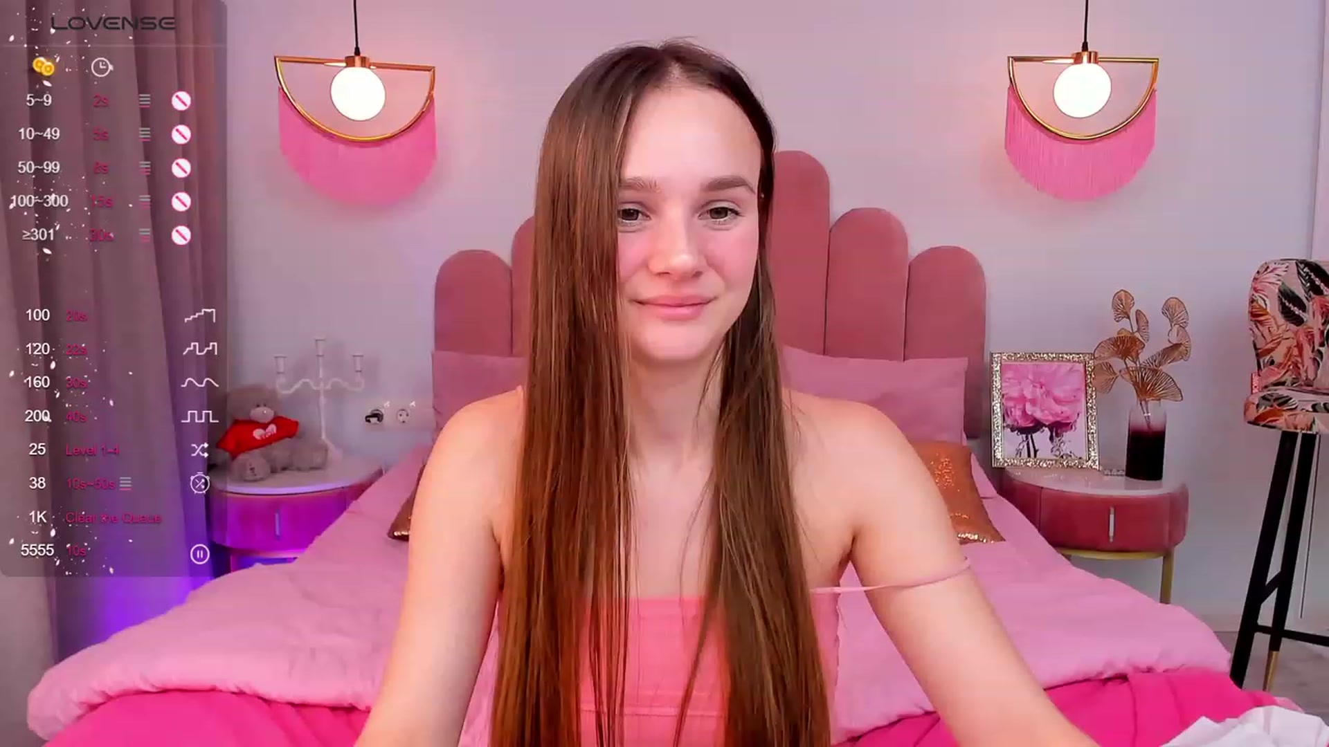 Gallery image thumbnail from AfinaShy's myfreecams stream on, 12/07/2023, 11:20 image 12 of 20
