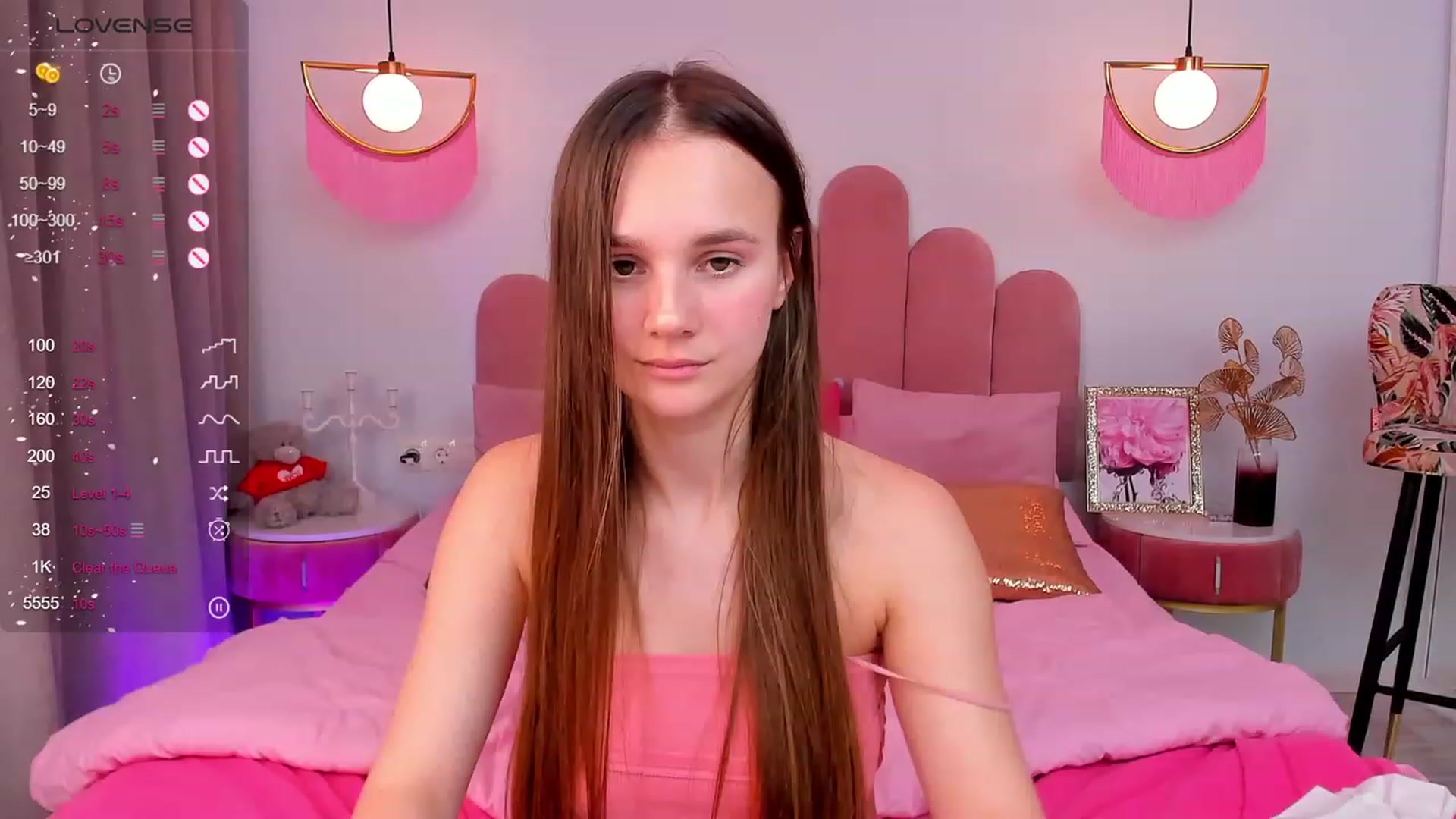 Gallery image thumbnail from AfinaShy's myfreecams stream on, 12/07/2023, 11:20 image 13 of 20