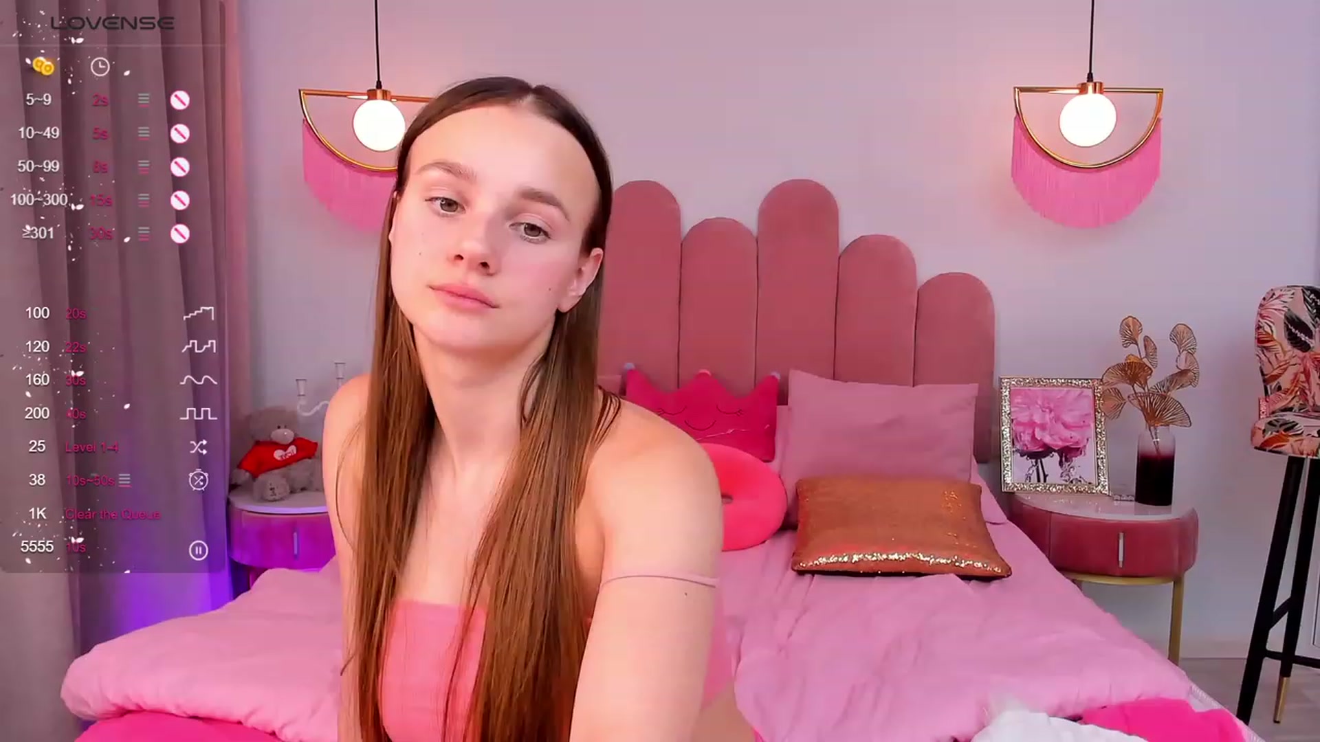 Gallery image thumbnail from AfinaShy's myfreecams stream on, 12/07/2023, 12:59 image 16 of 20