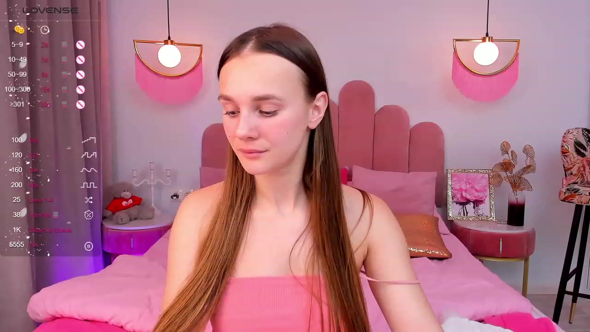 Gallery image thumbnail from AfinaShy's myfreecams stream on, 12/07/2023, 12:59 image 18 of 20