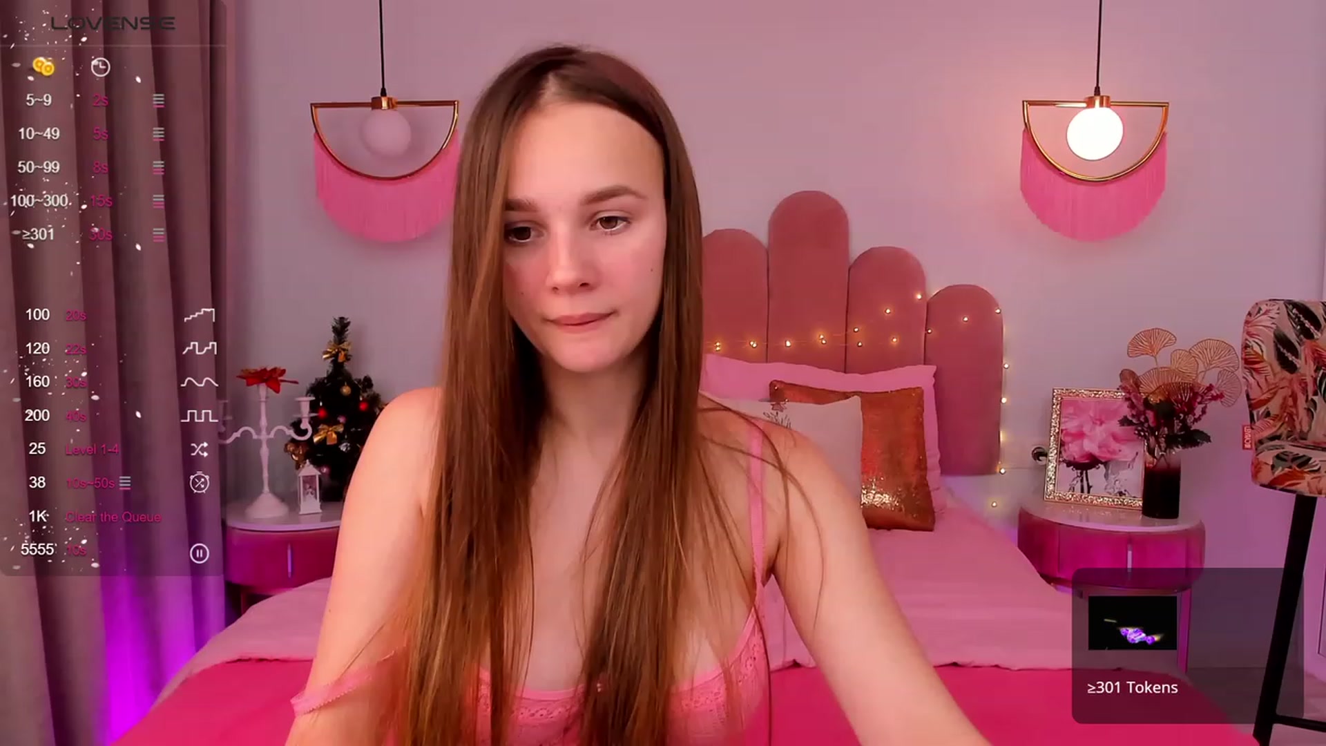 Gallery image thumbnail from AfinaShy's myfreecams stream on, 12/18/2023, 13:24 image 6 of 20