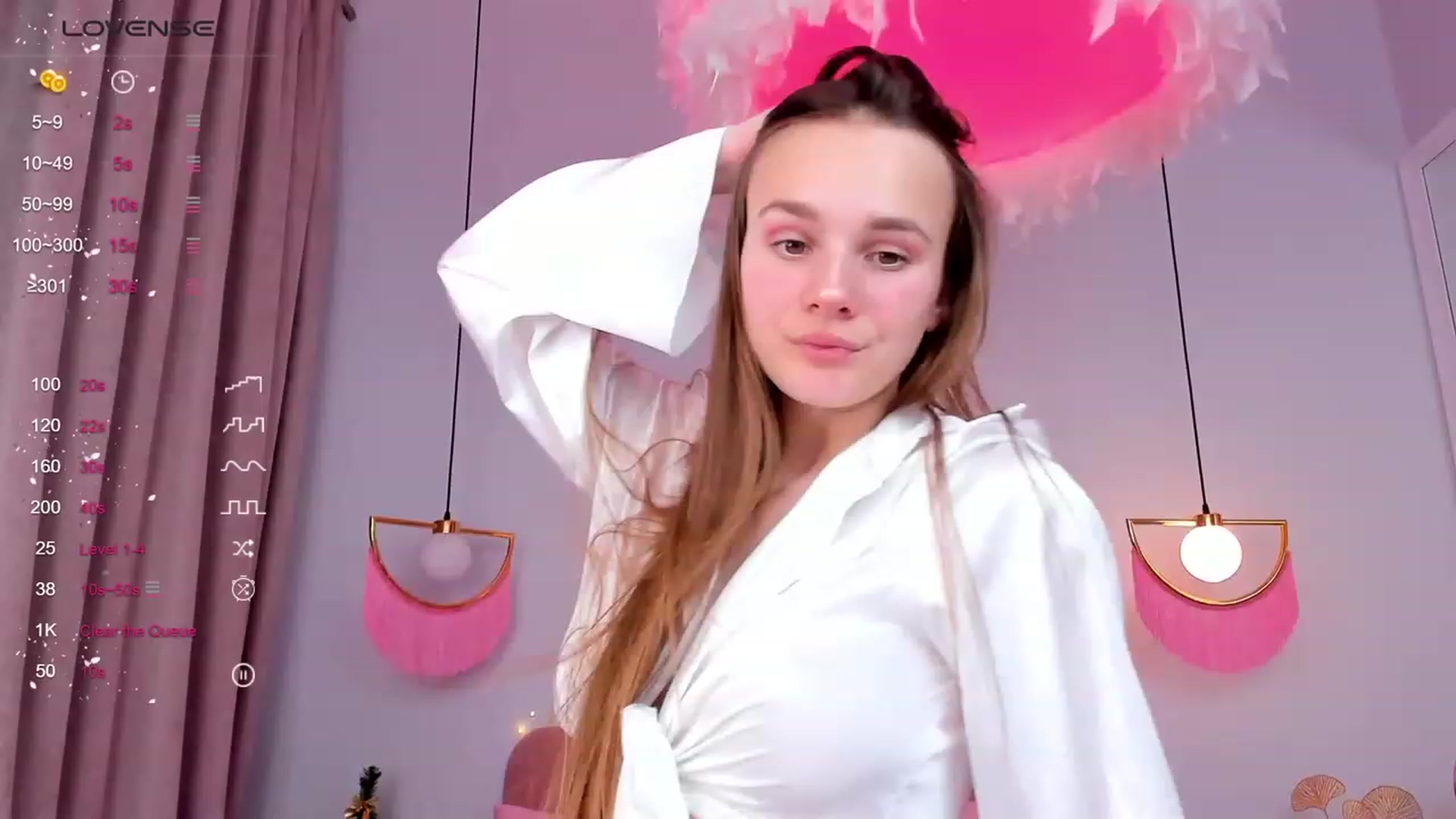 Gallery image thumbnail from AfinaShy's myfreecams stream on, 12/20/2023, 14:37 image 6 of 20
