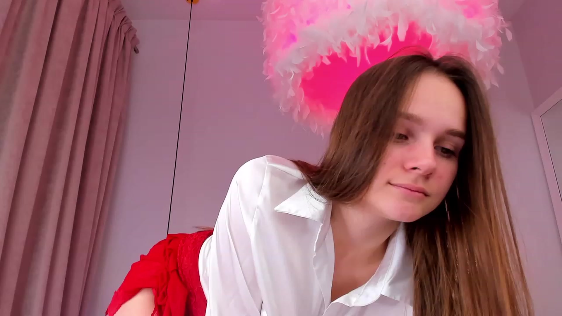 Gallery image thumbnail from AfinaShy's myfreecams stream on, 12/28/2023, 11:31 image 12 of 20