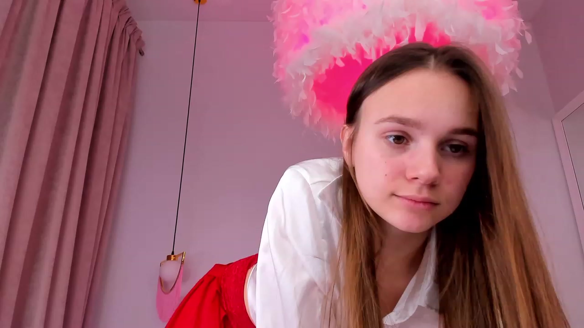 Gallery image thumbnail from AfinaShy's myfreecams stream on, 12/28/2023, 11:31 image 13 of 20