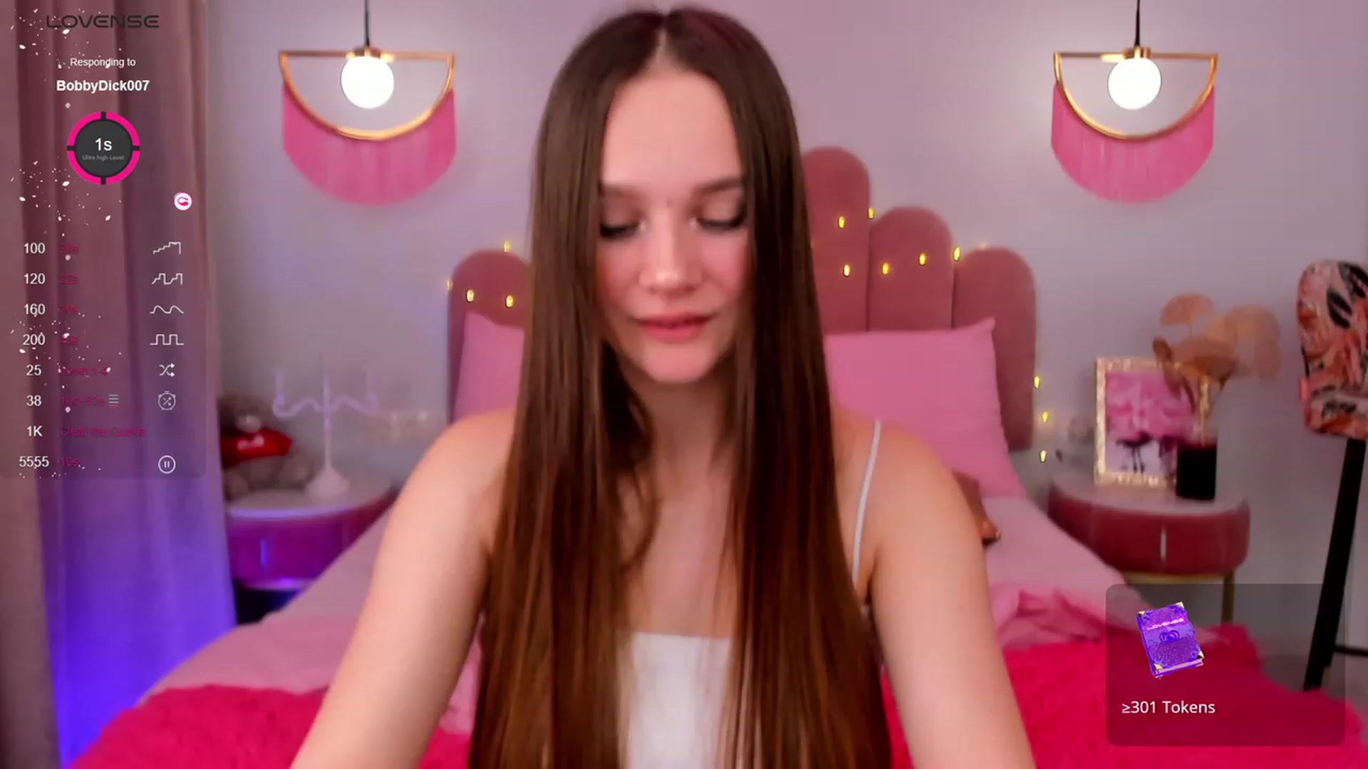 Gallery image thumbnail from AfinaShy's myfreecams stream on, 01/25/2024, 08:01 image 20 of 20