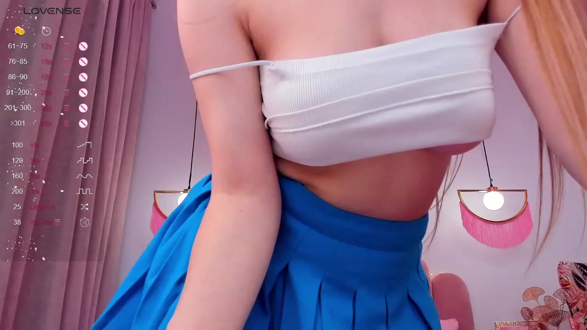 Gallery image thumbnail from AfinaShy's myfreecams stream on, 02/12/2024, 18:55 image 7 of 20