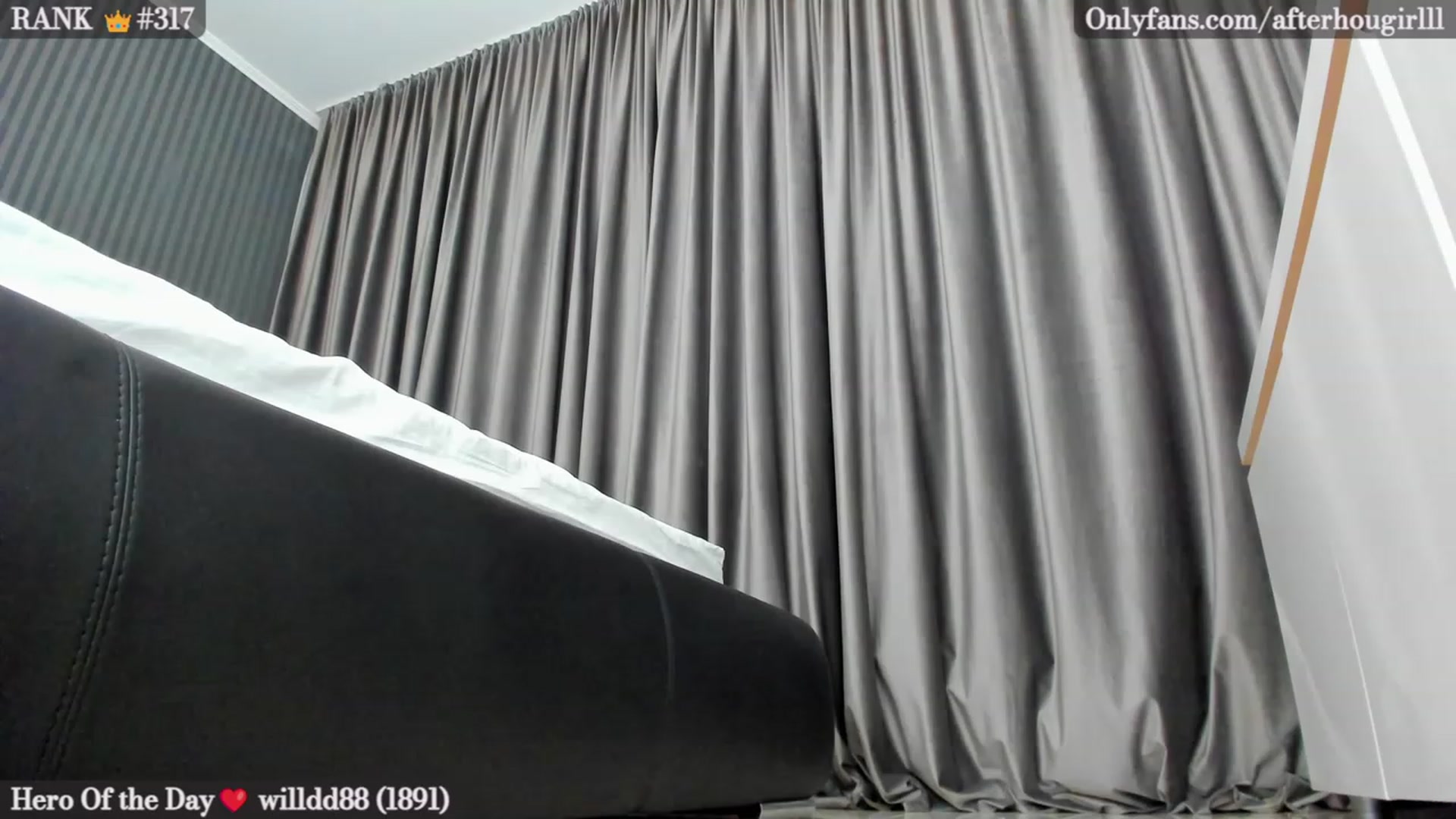 Gallery image thumbnail from Afterhourgirl's myfreecams stream on, 11/19/2022, 20:32 image 4 of 20