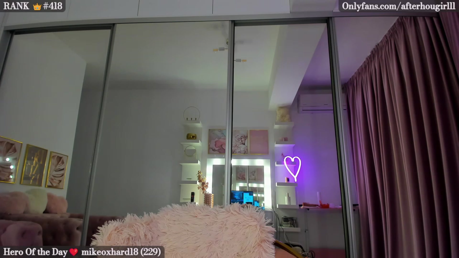 Gallery image thumbnail from Afterhourgirl's myfreecams stream on, 02/07/2023, 21:27 image 6 of 20