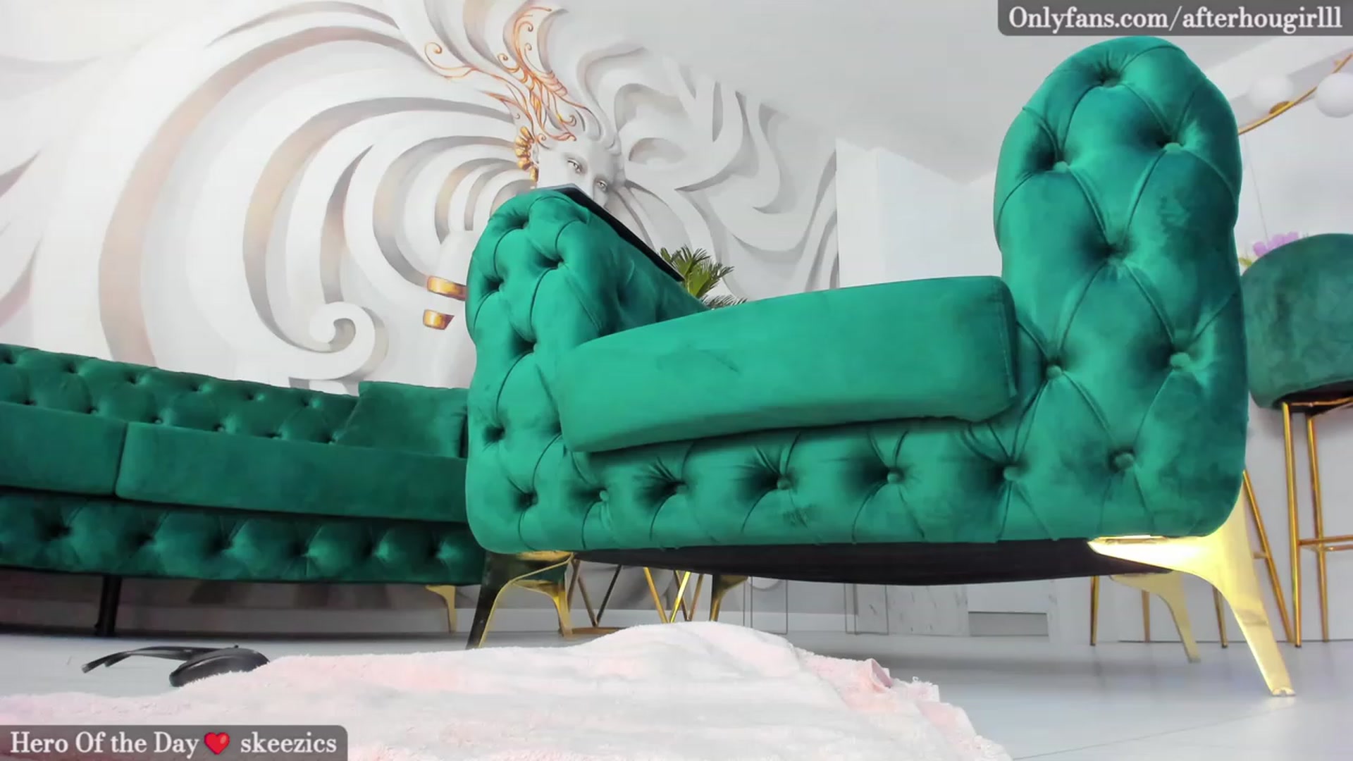 Gallery image thumbnail from Afterhourgirl's myfreecams stream on, 03/08/2023, 20:46 image 13 of 20