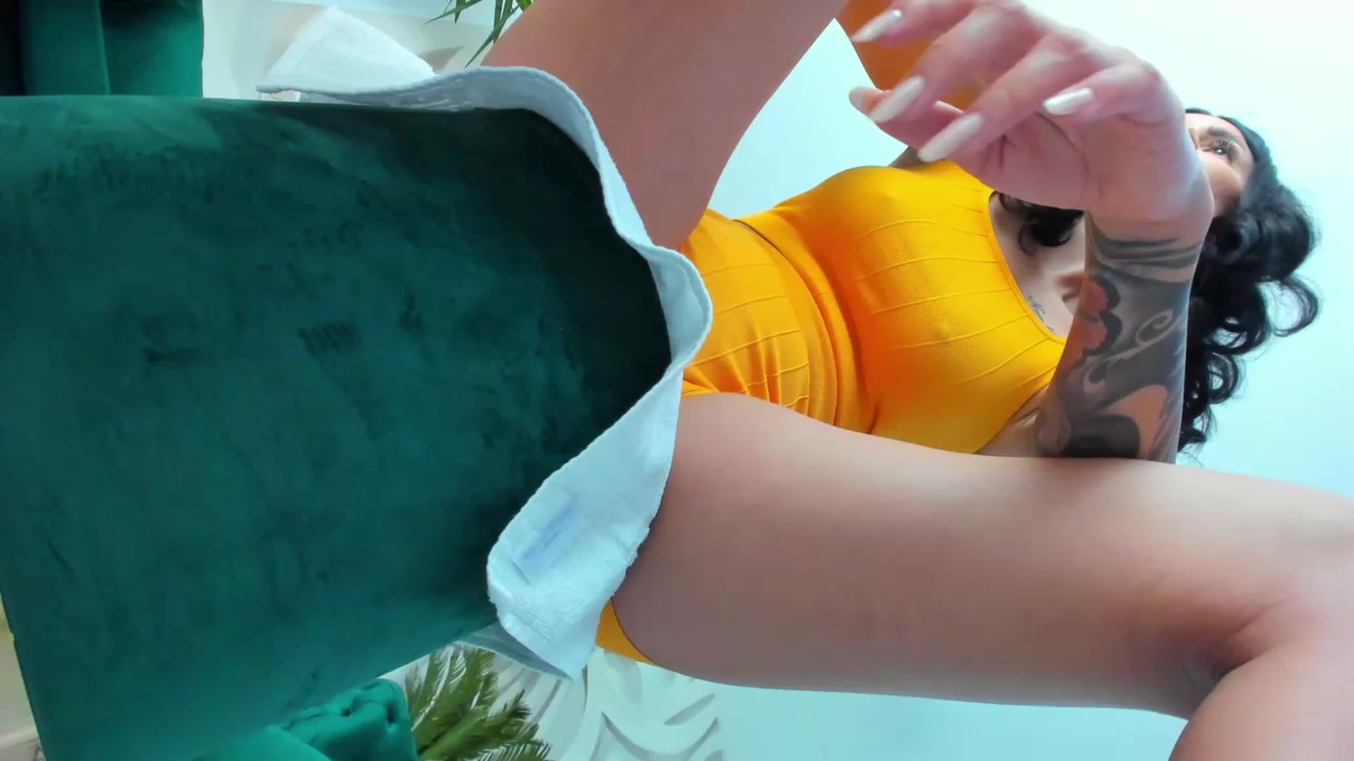 Gallery image thumbnail from Afterhourgirl's myfreecams stream on, 03/08/2023, 23:17 image 18 of 20