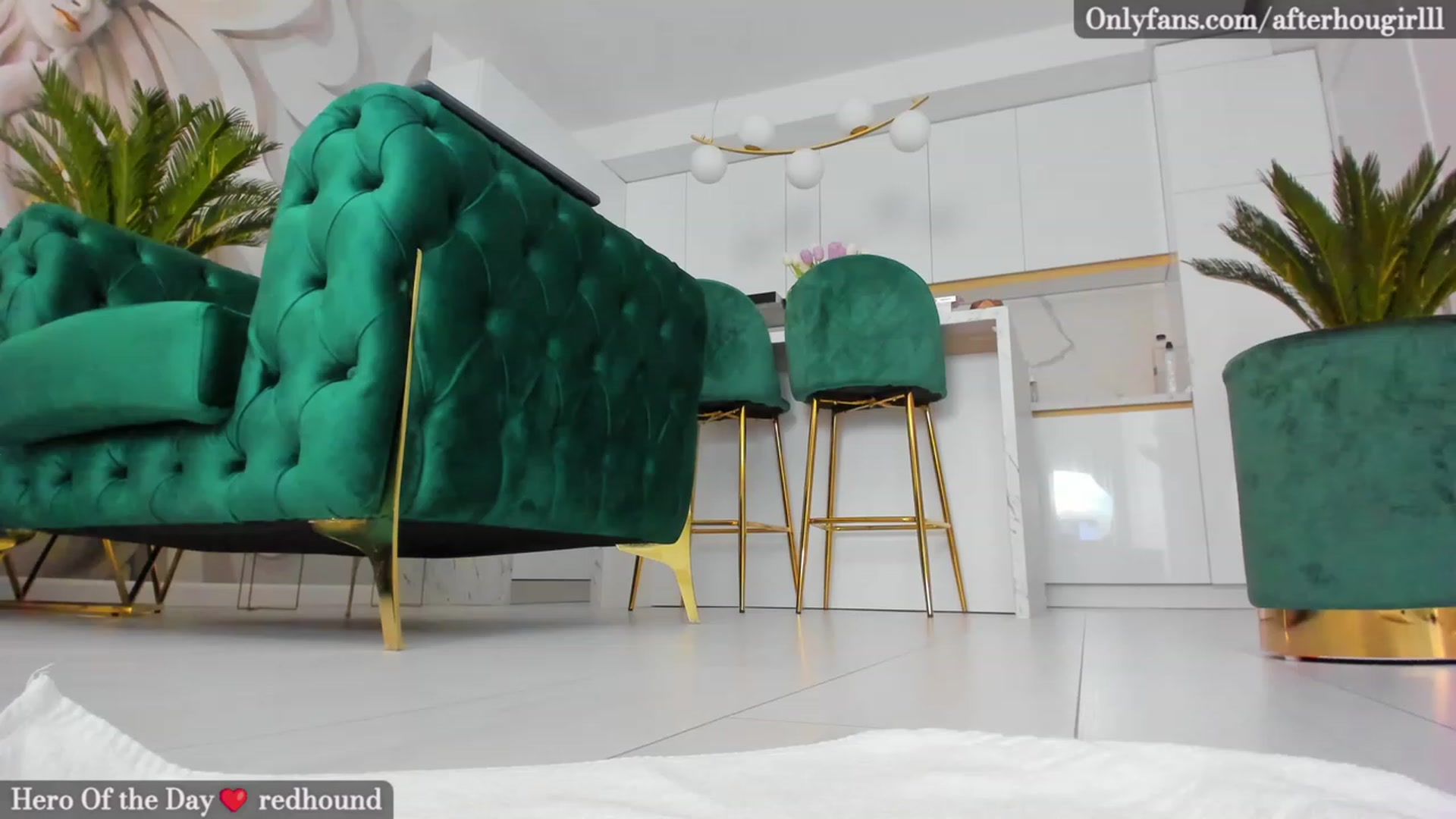 Gallery image thumbnail from Afterhourgirl's myfreecams stream on, 03/09/2023, 21:40 image 6 of 20