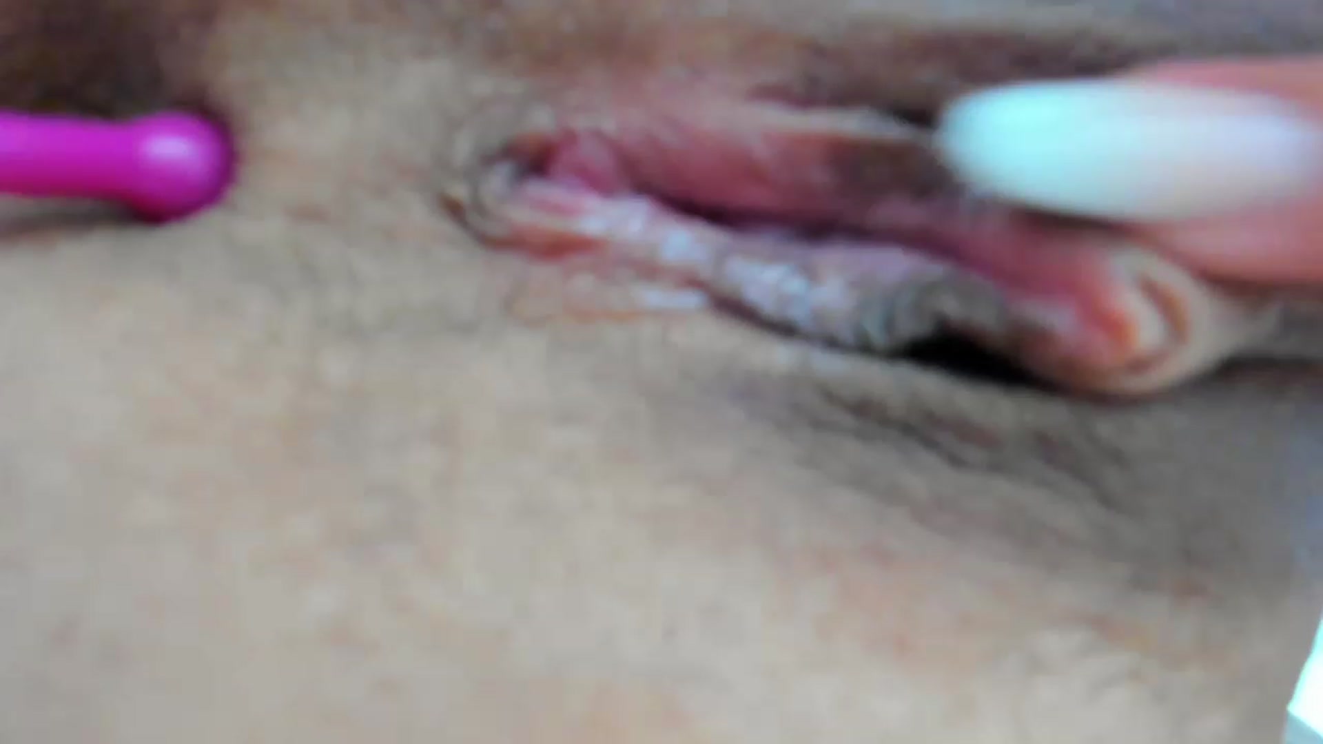 Gallery image thumbnail from Afterhourgirl's myfreecams stream on, 05/04/2023, 18:31 image 20 of 20