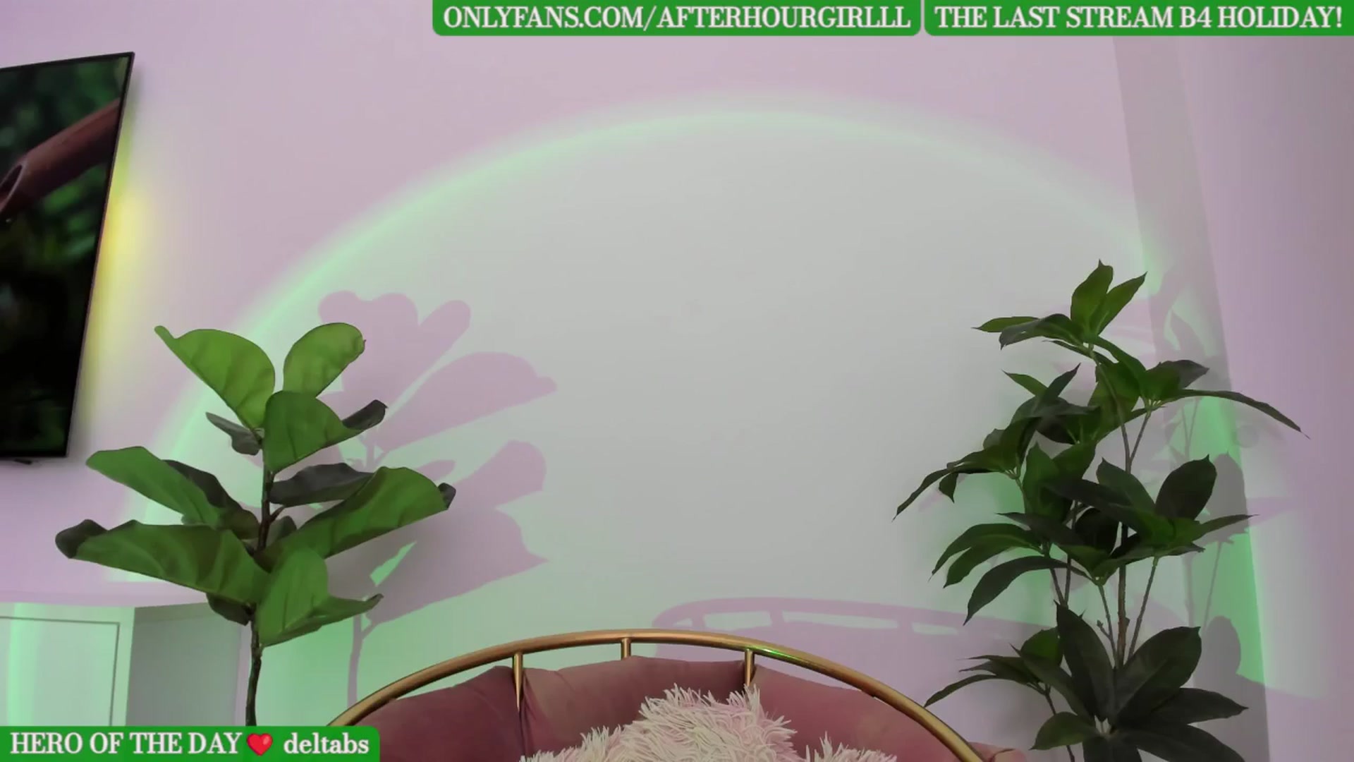 Gallery image thumbnail from Afterhourgirl's myfreecams stream on, 06/14/2024, 17:22 image 19 of 20