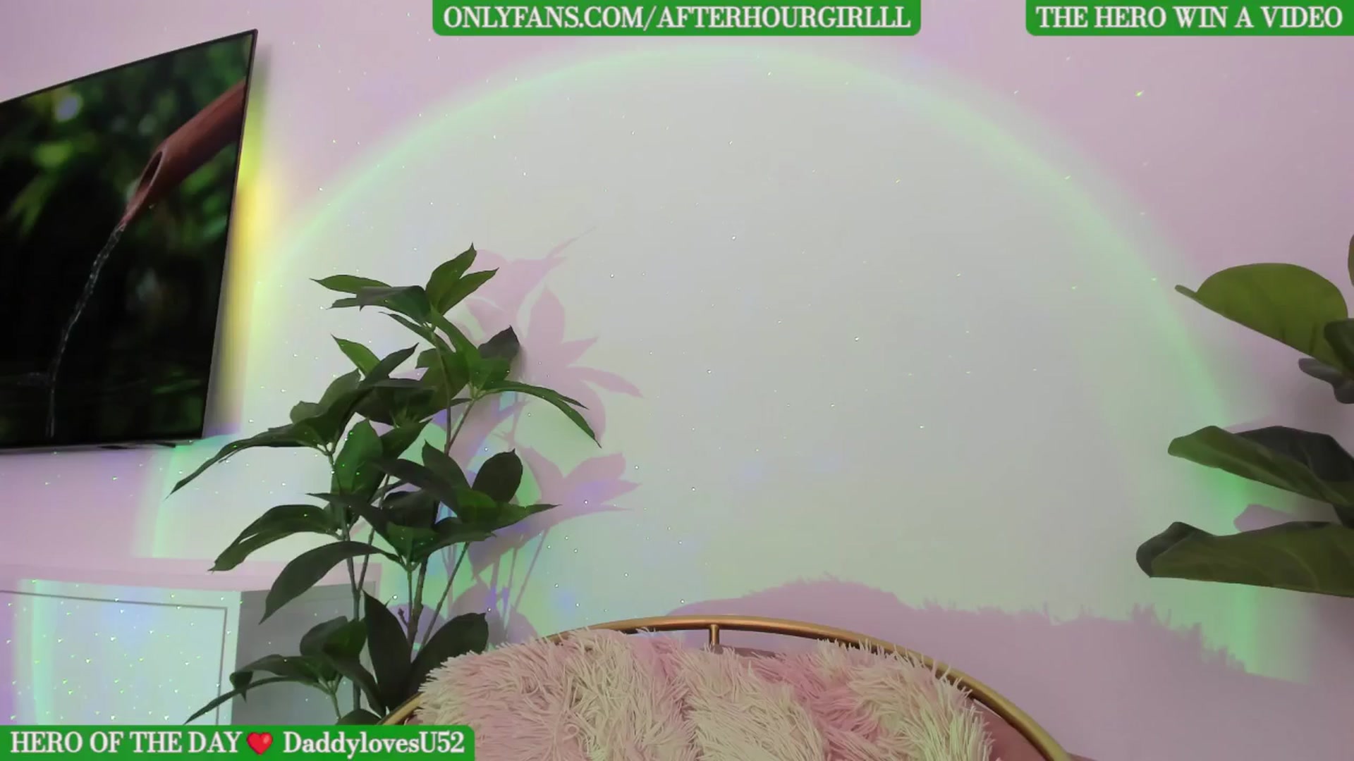 Gallery image thumbnail from Afterhourgirl's myfreecams stream on, 06/27/2024, 20:16 image 7 of 20