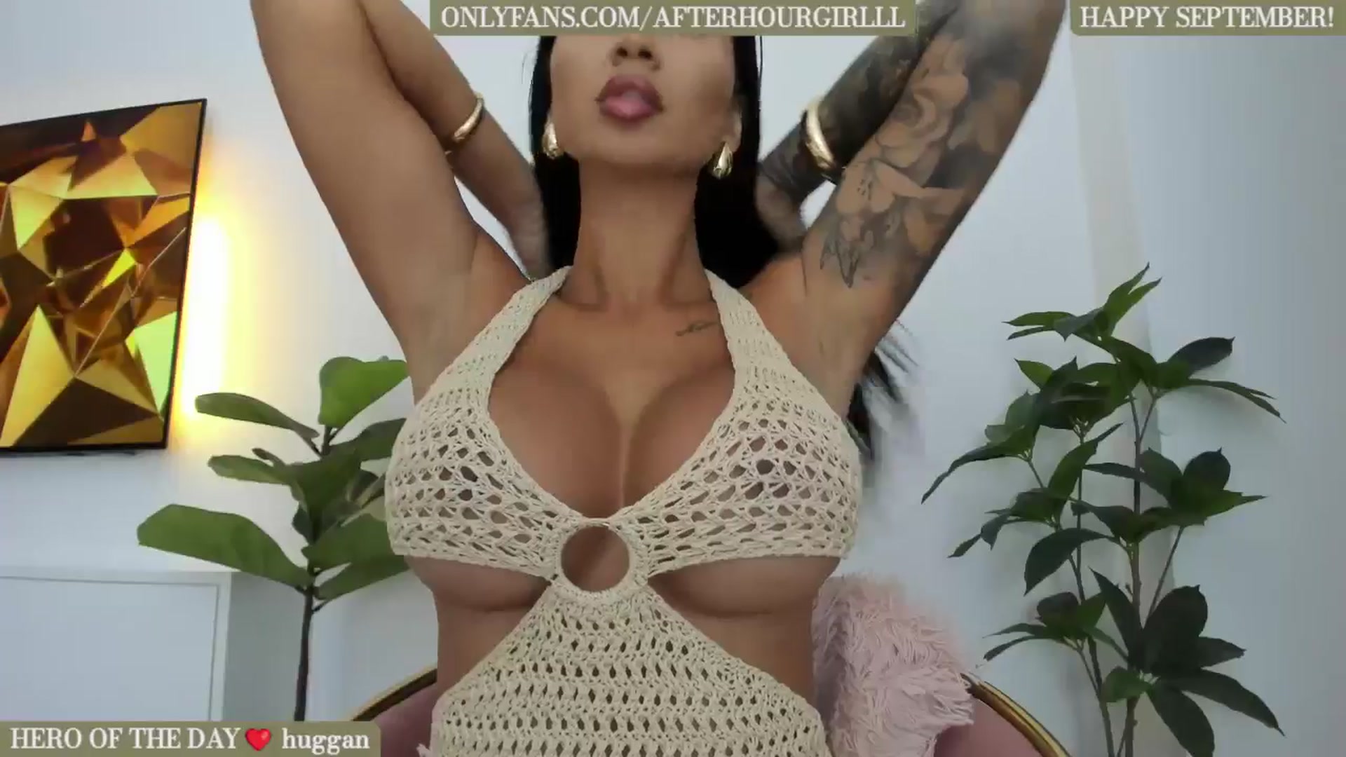 Gallery image thumbnail from Afterhourgirl's myfreecams stream on, 09/17/2024, 04:37 image 7 of 20