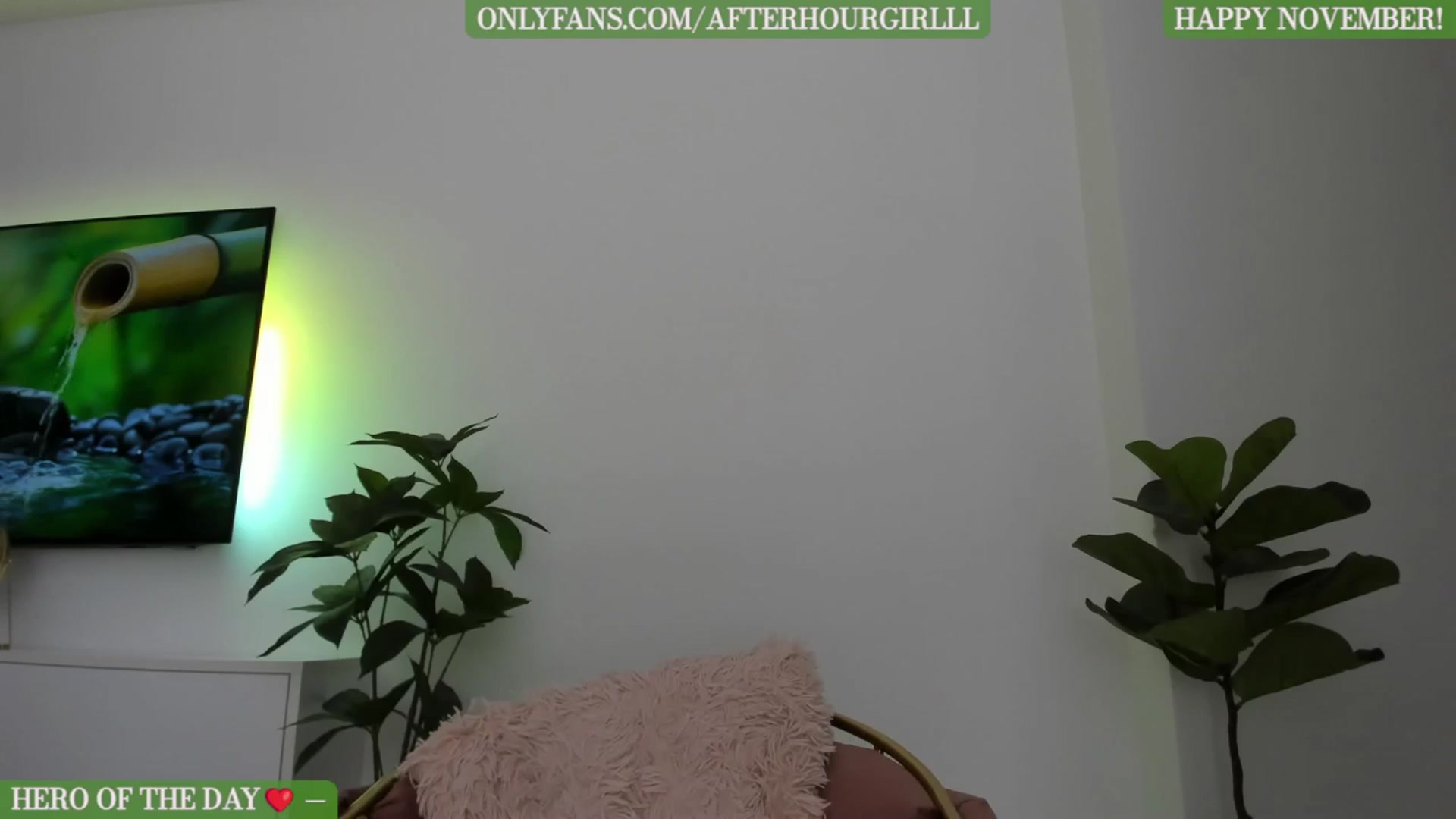 Gallery image thumbnail from Afterhourgirl's myfreecams stream on, 11/08/2024, 23:55 image 11 of 20