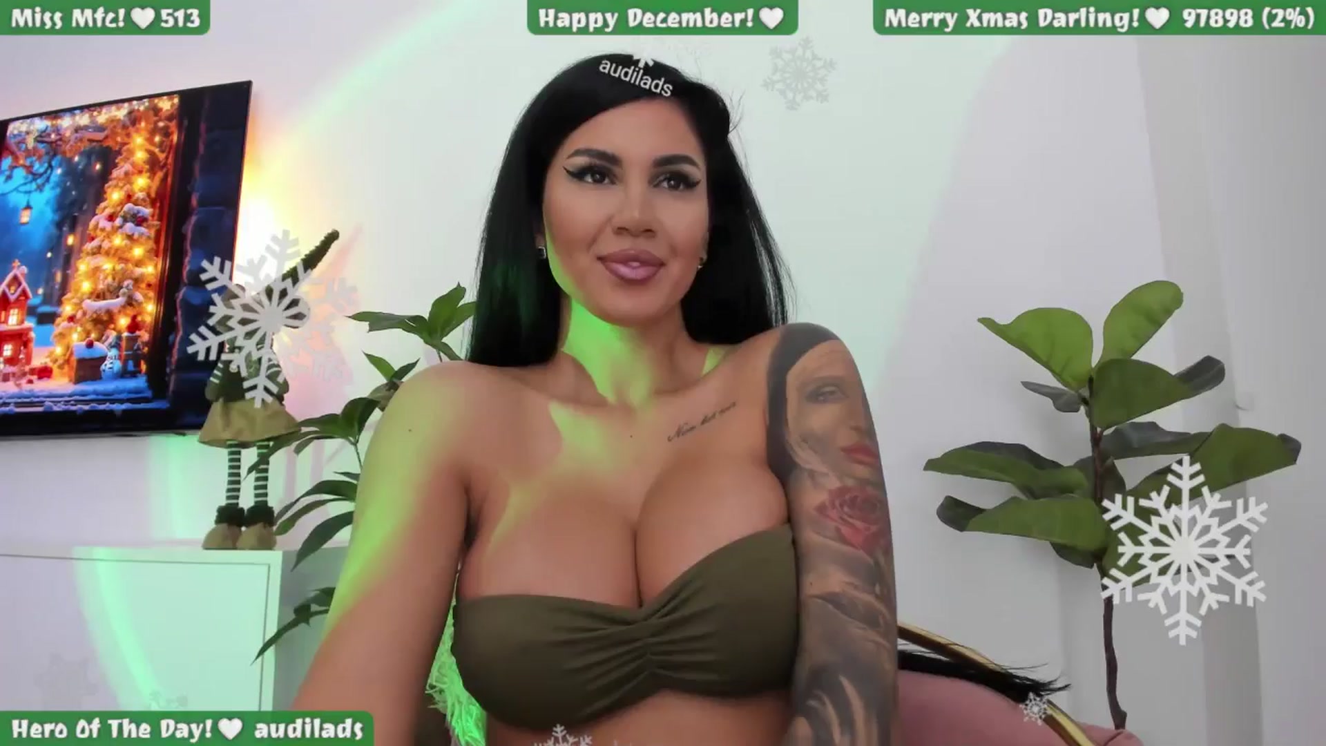 Gallery image thumbnail from Afterhourgirl's myfreecams stream on, 12/03/2024, 22:54 image 15 of 20