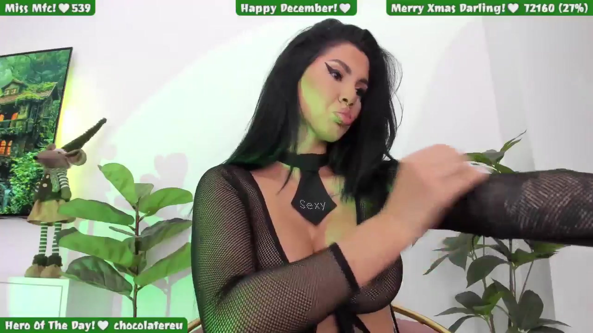 Gallery image thumbnail from Afterhourgirl's myfreecams stream on, 12/18/2024, 21:39 image 6 of 20
