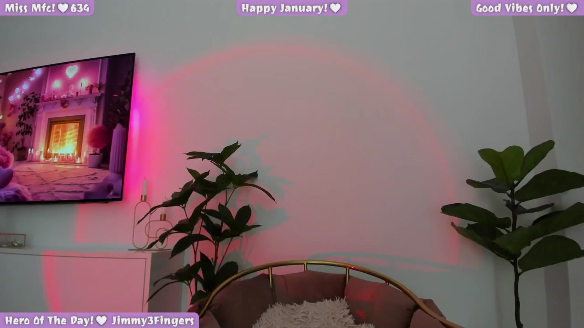 Gallery image thumbnail from Afterhourgirl's myfreecams stream on, 01/08/2025, 21:10 image 15 of 20