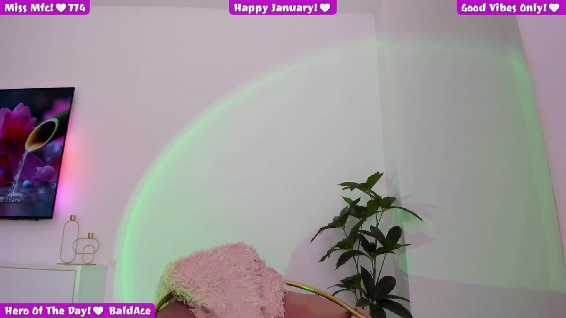 Gallery image thumbnail from Afterhourgirl's myfreecams stream on, 01/22/2025, 24:11 image 9 of 20