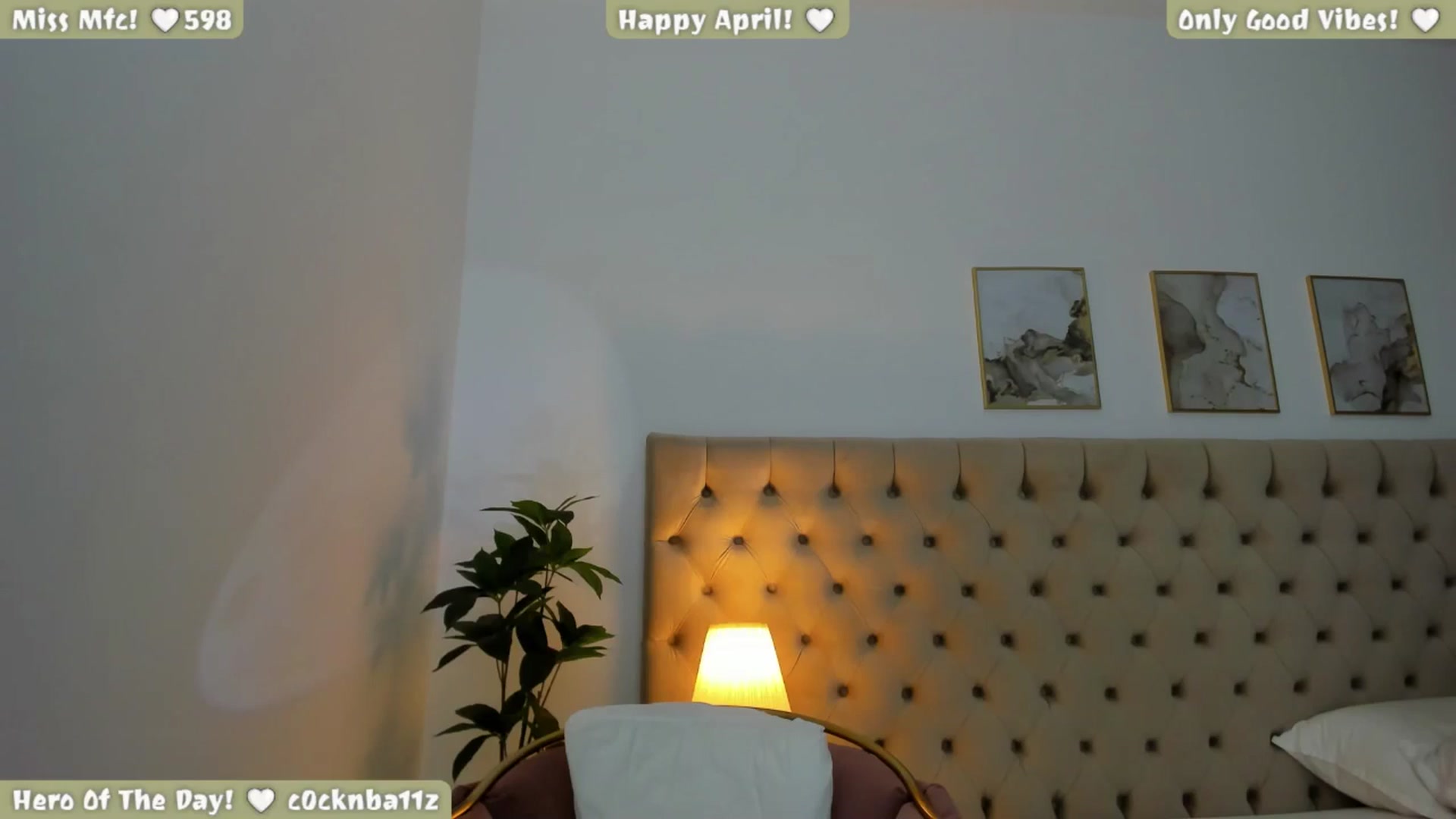 Gallery image thumbnail from Afterhourgirl's myfreecams stream on, 04/17/2025, 22:34 image 13 of 20