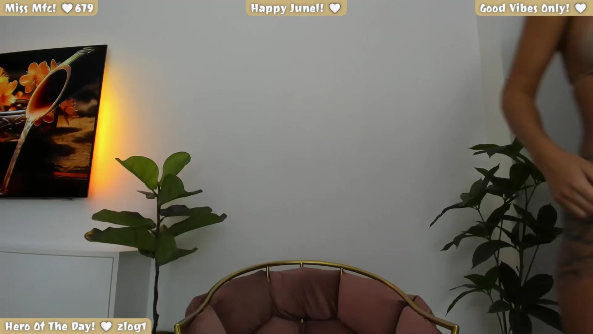 Gallery image thumbnail from Afterhourgirl's myfreecams stream on, 06/03/2025, 22:20 image 11 of 20