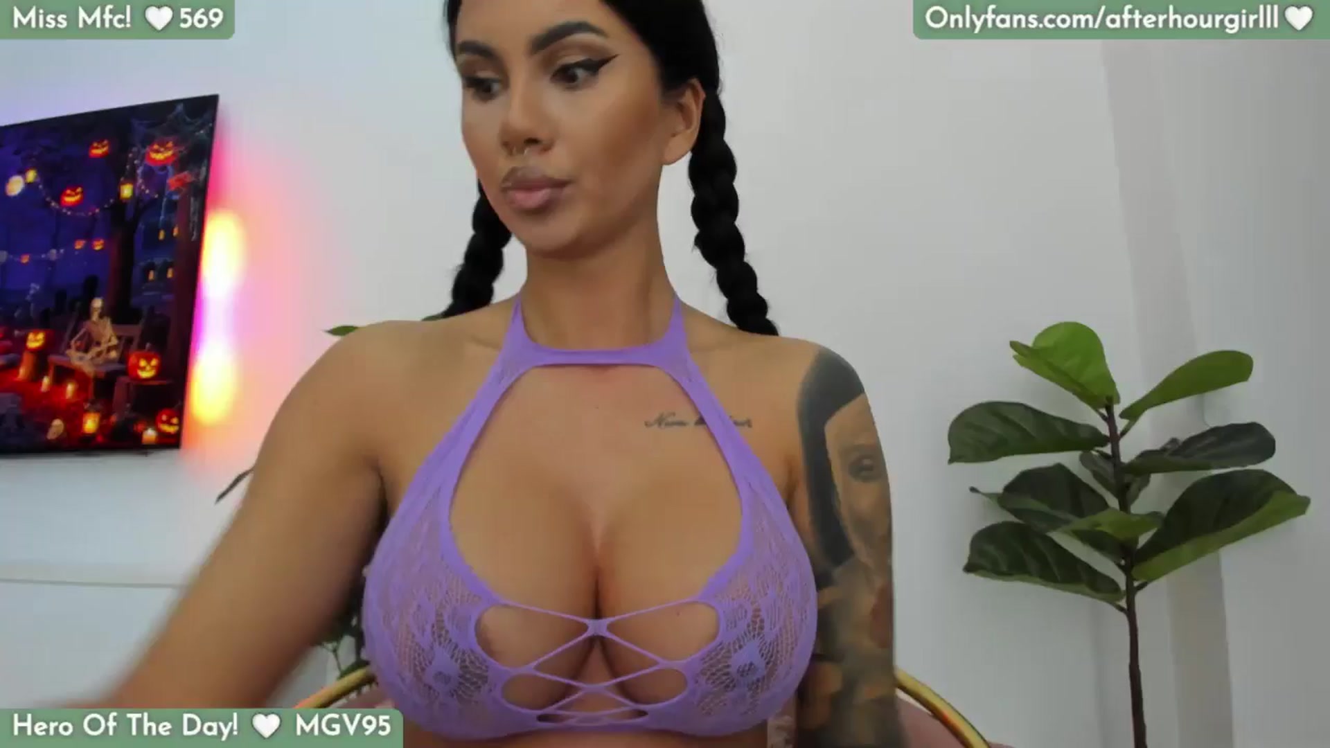 Gallery image thumbnail from Afterhourgirl's myfreecams stream on, 11/01/2025, 23:07 image 1 of 20
