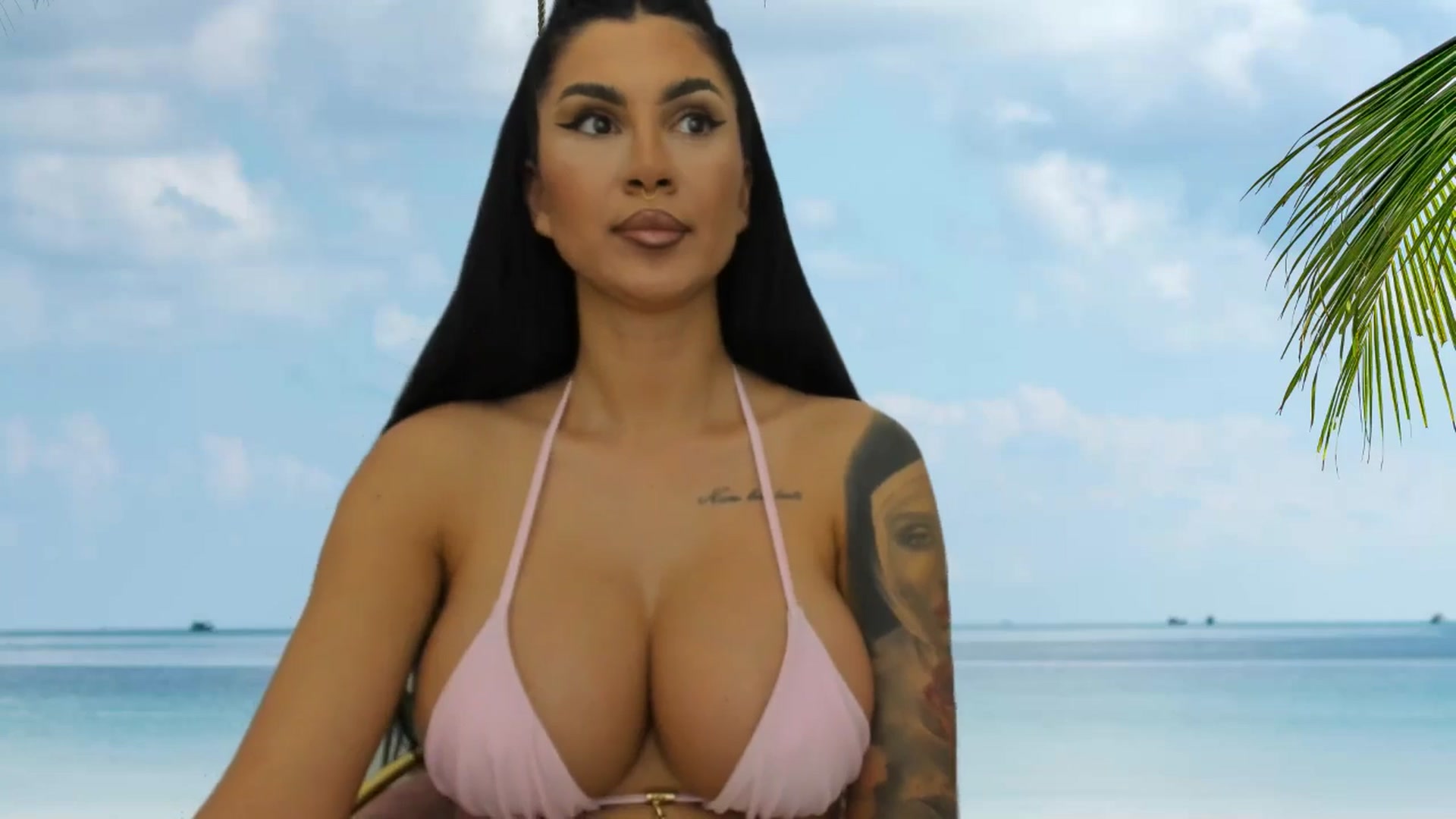 Gallery image thumbnail from Afterhourgirl's myfreecams stream on, 11/20/2025, 23:39 image 3 of 20