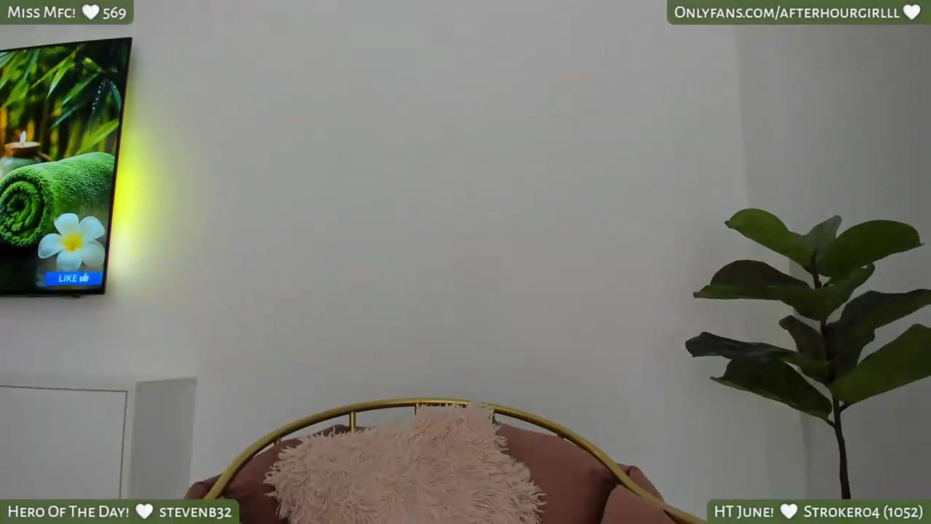 Gallery image thumbnail from Afterhourgirl's myfreecams stream on, 06/28/2026, 20:12 image 13 of 20