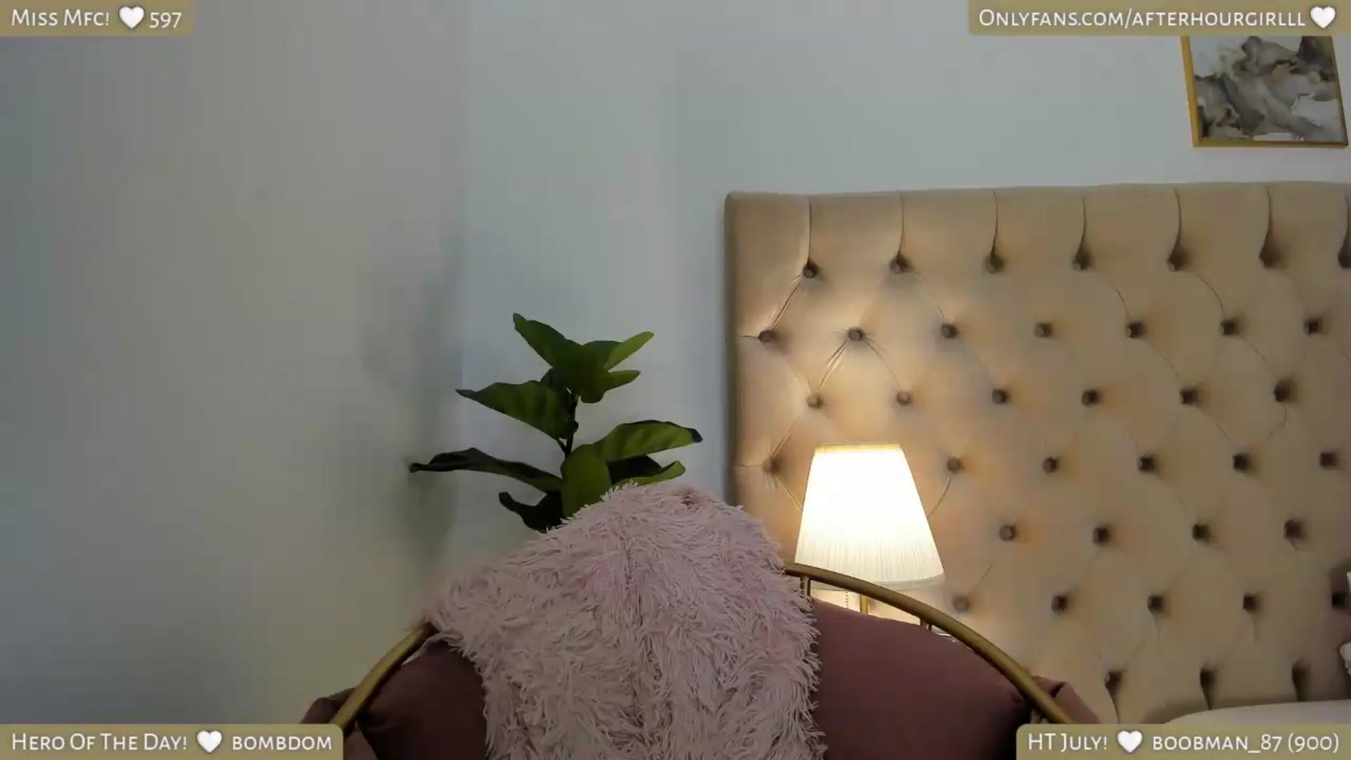Gallery image thumbnail from Afterhourgirl's myfreecams stream on, 07/19/2026, 22:04 image 8 of 20