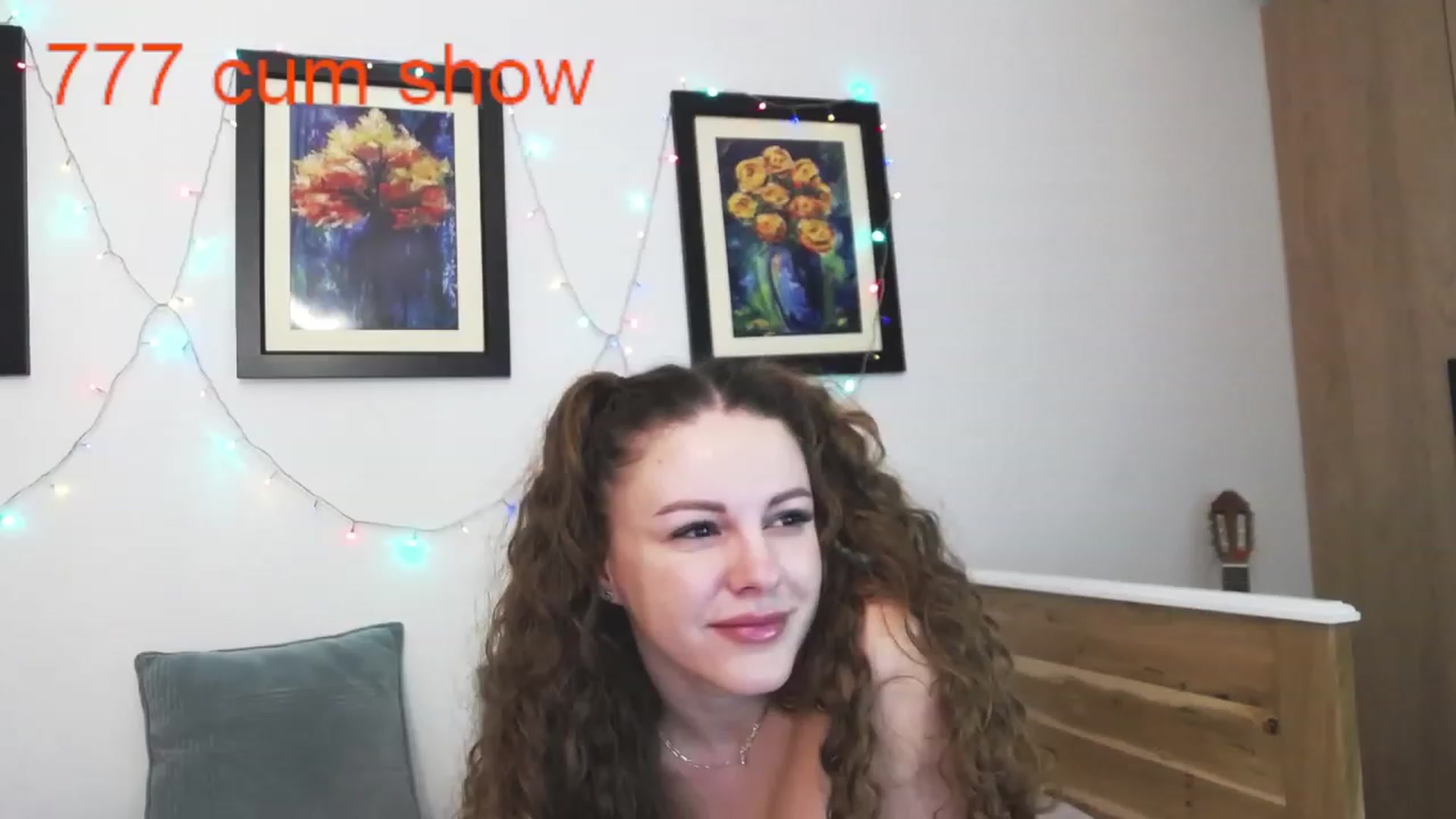 Gallery image thumbnail from Agatha_Aggie's myfreecams stream on, 03/19/2024, 08:55 image 3 of 20