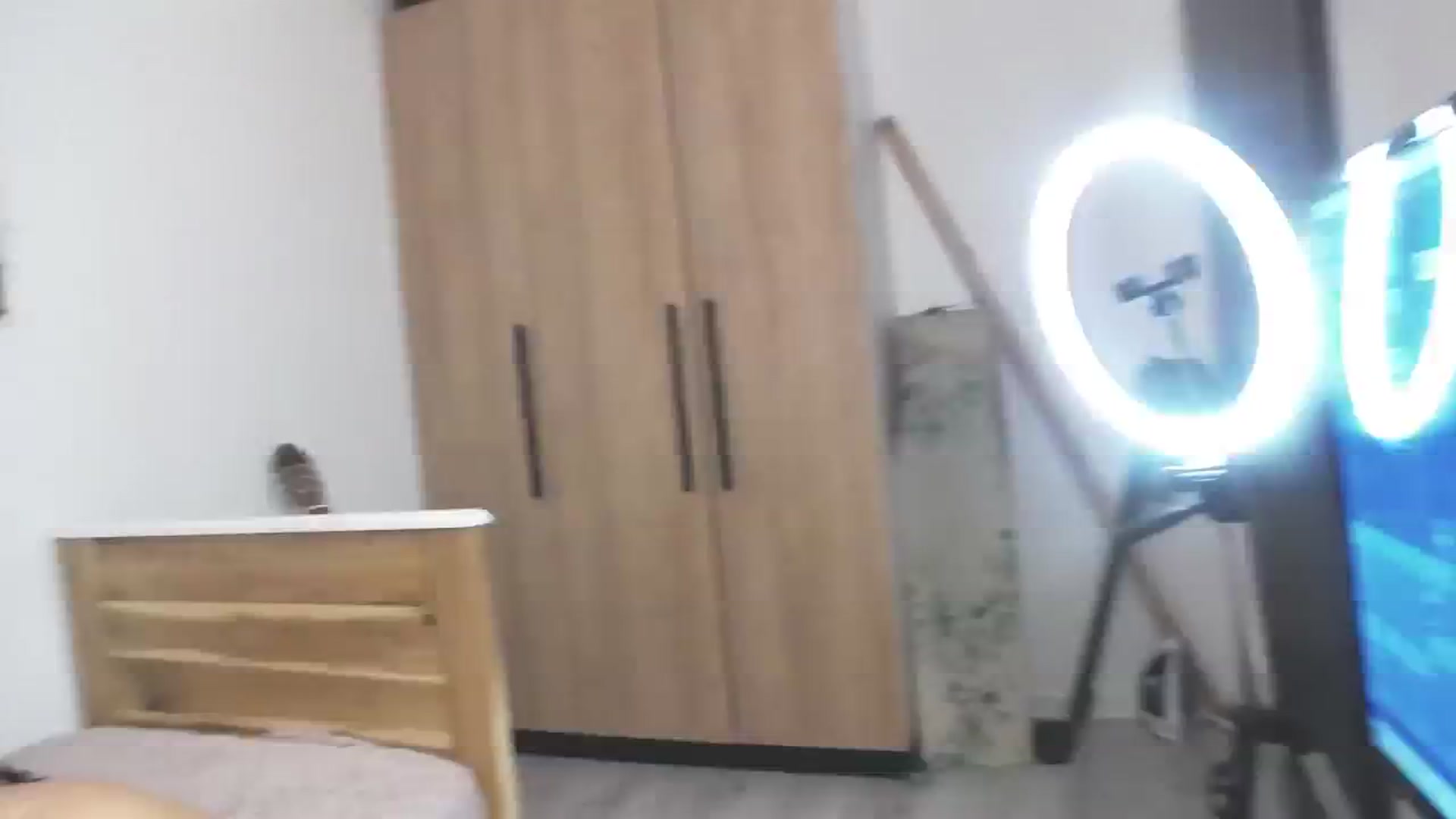 Gallery image thumbnail from Agatha_Aggie's myfreecams stream on, 06/21/2024, 10:52 image 18 of 20
