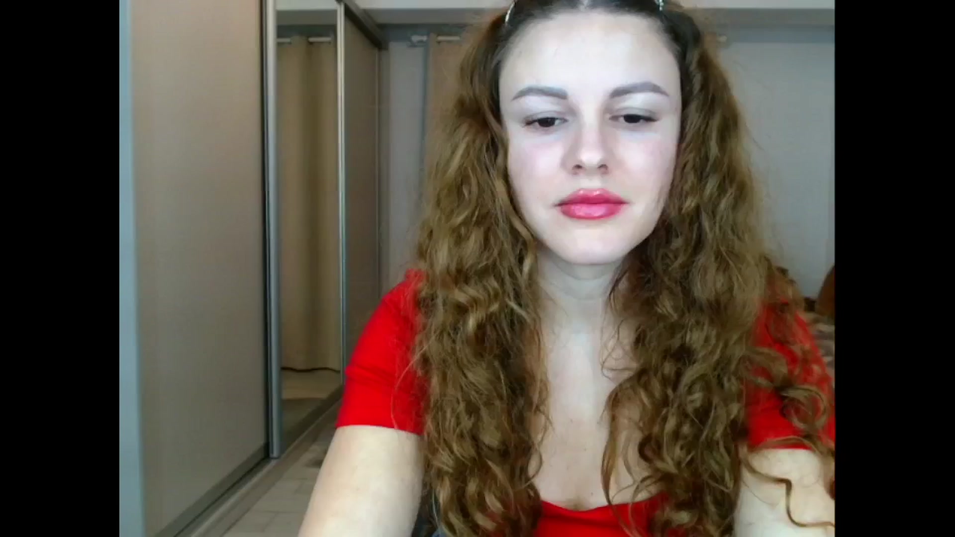 Gallery image thumbnail from Agatha_Aggie's myfreecams stream on, 12/16/2024, 18:17 image 16 of 20