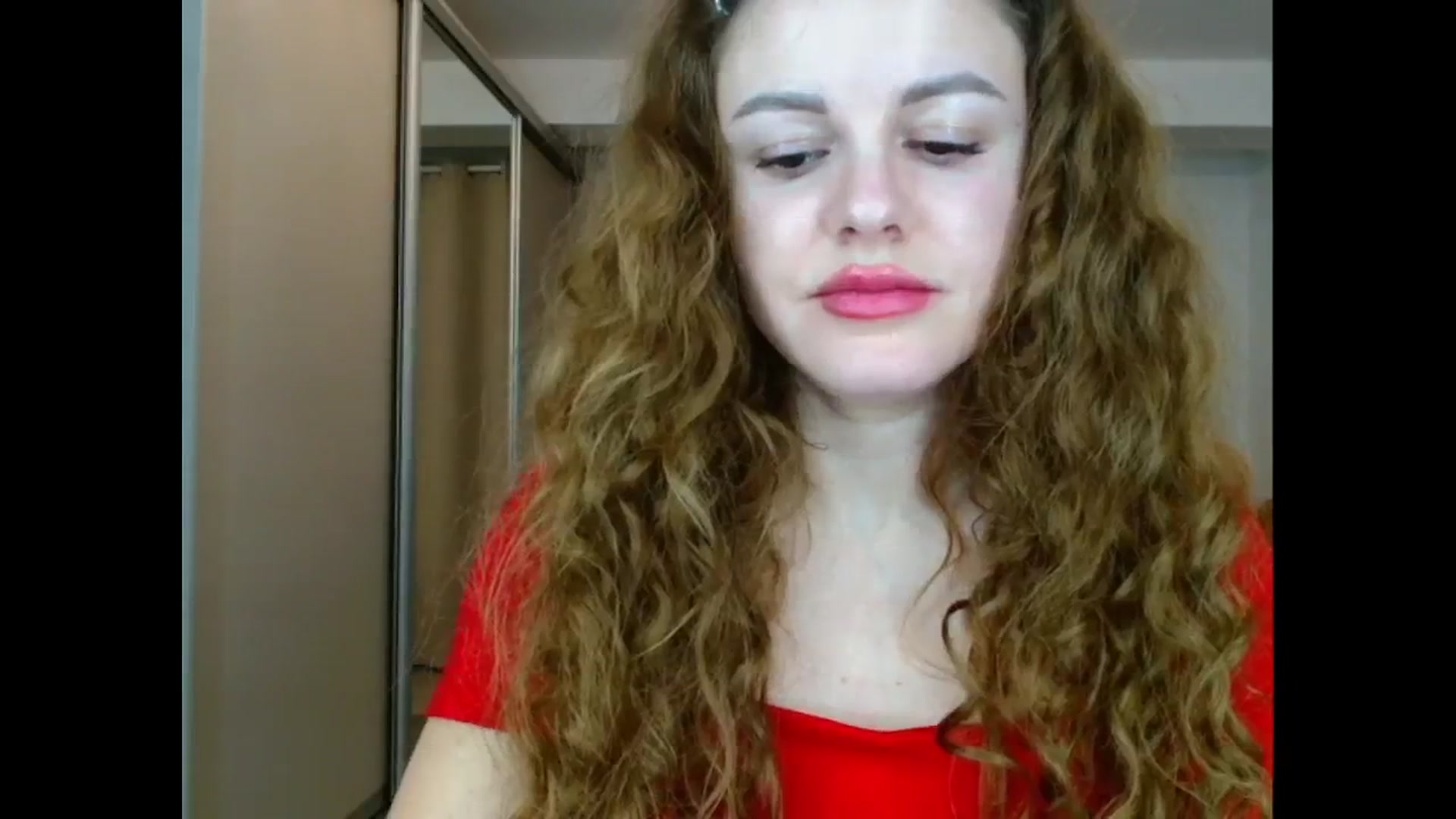 Gallery image thumbnail from Agatha_Aggie's myfreecams stream on, 12/16/2024, 18:43 image 19 of 20