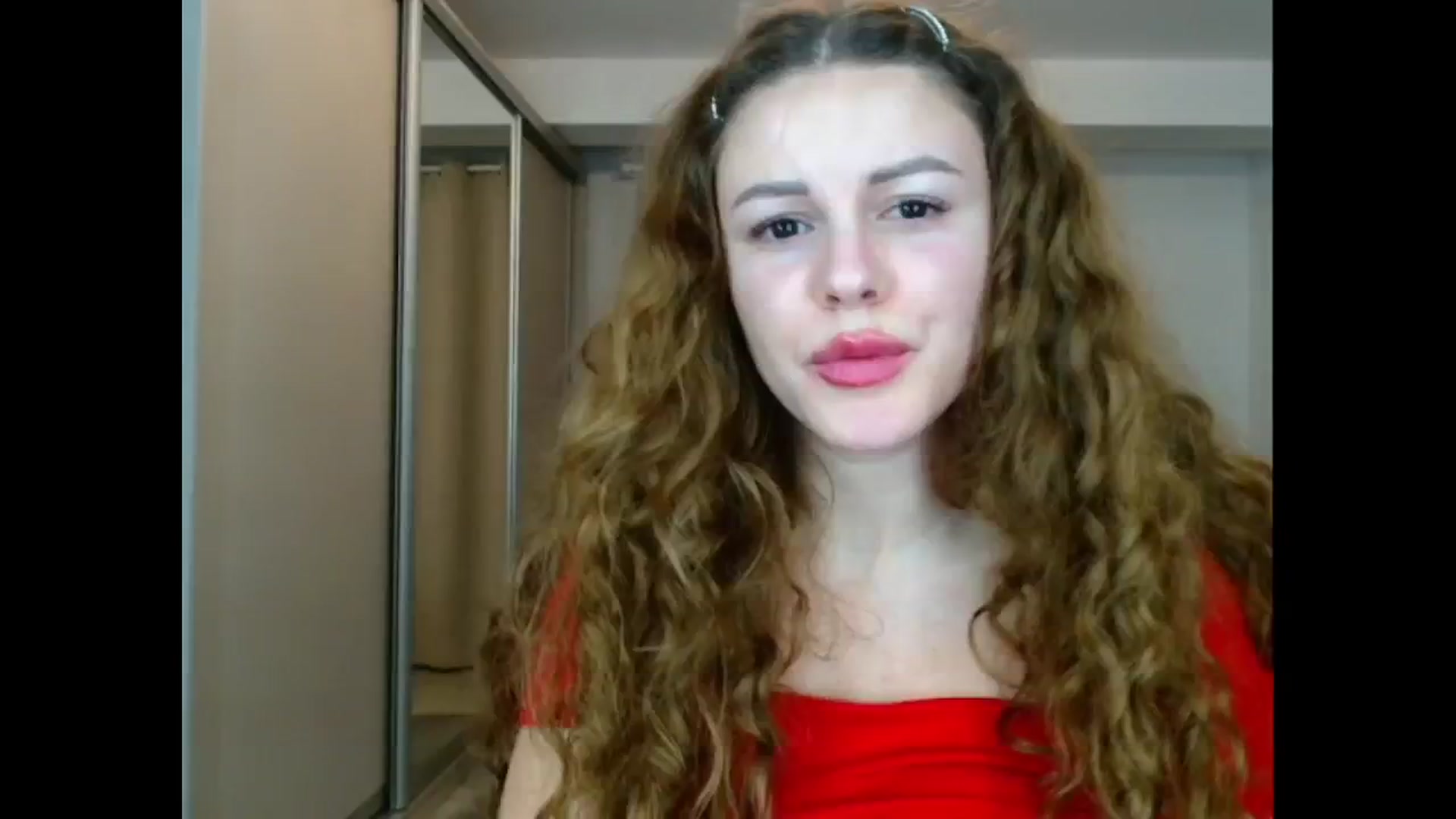 Gallery image thumbnail from Agatha_Aggie's myfreecams stream on, 12/16/2024, 18:43 image 13 of 20