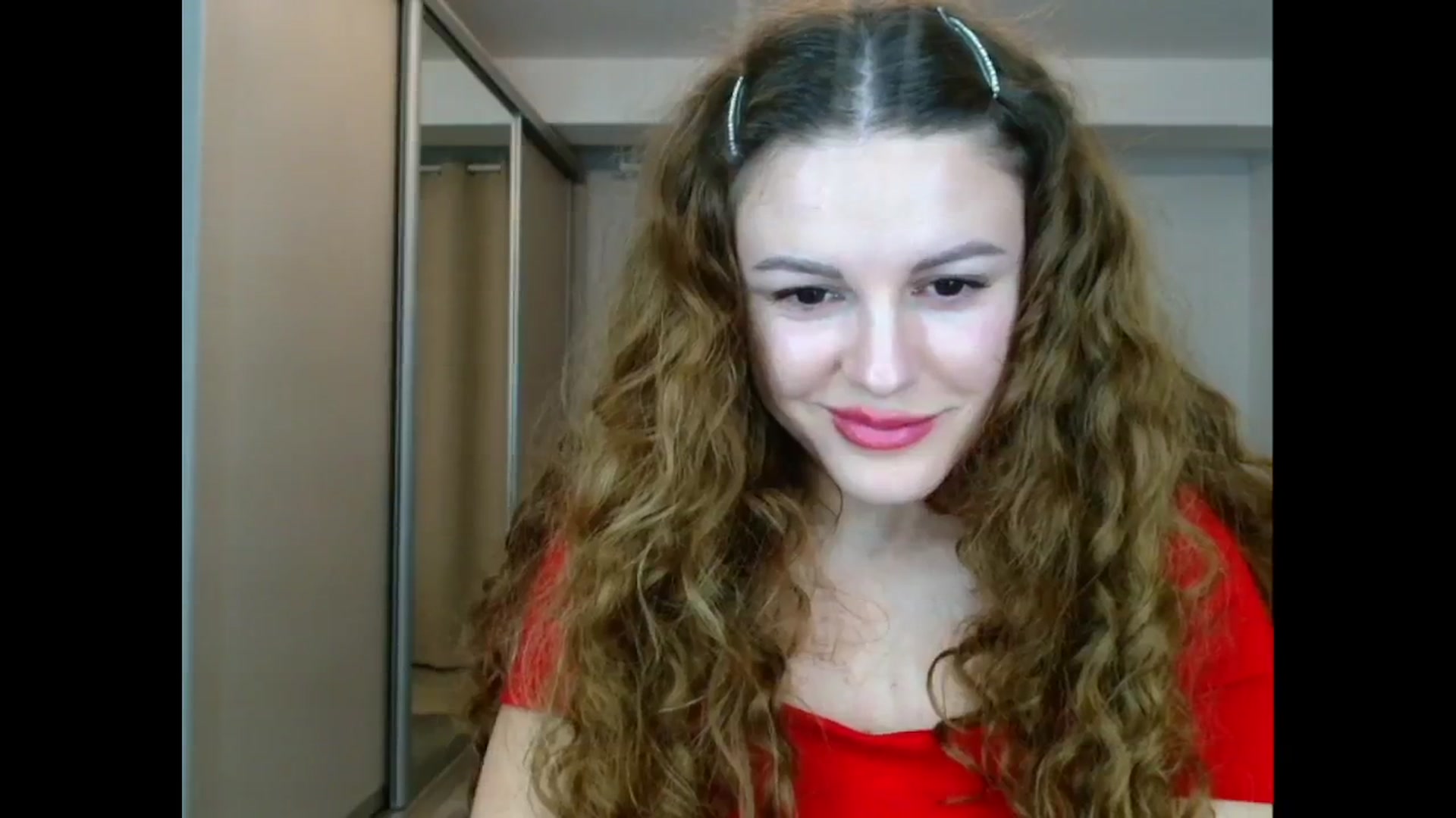 Gallery image thumbnail from Agatha_Aggie's myfreecams stream on, 12/16/2024, 18:43 image 14 of 20