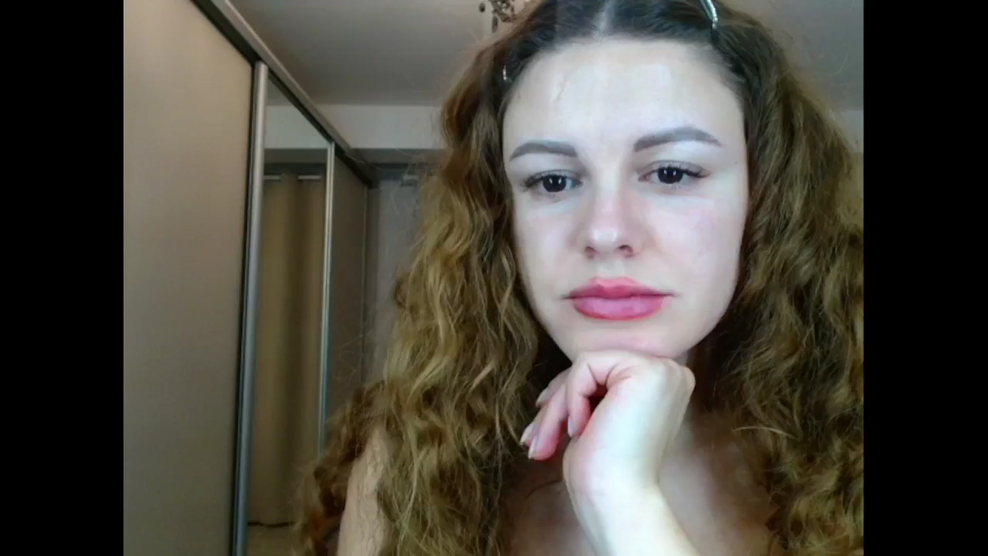 Gallery image thumbnail from Agatha_Aggie's myfreecams stream on, 12/16/2024, 19:28 image 11 of 20