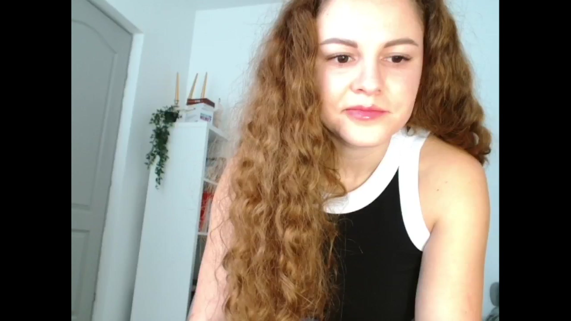 Gallery image thumbnail from Agatha_Aggie's myfreecams stream on, 12/19/2024, 08:46 image 2 of 20