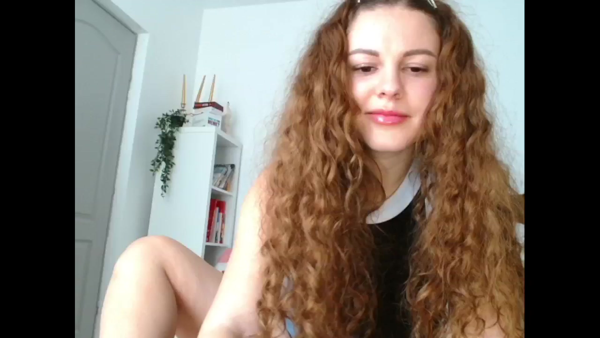 Gallery image thumbnail from Agatha_Aggie's myfreecams stream on, 12/19/2024, 09:28 image 4 of 20