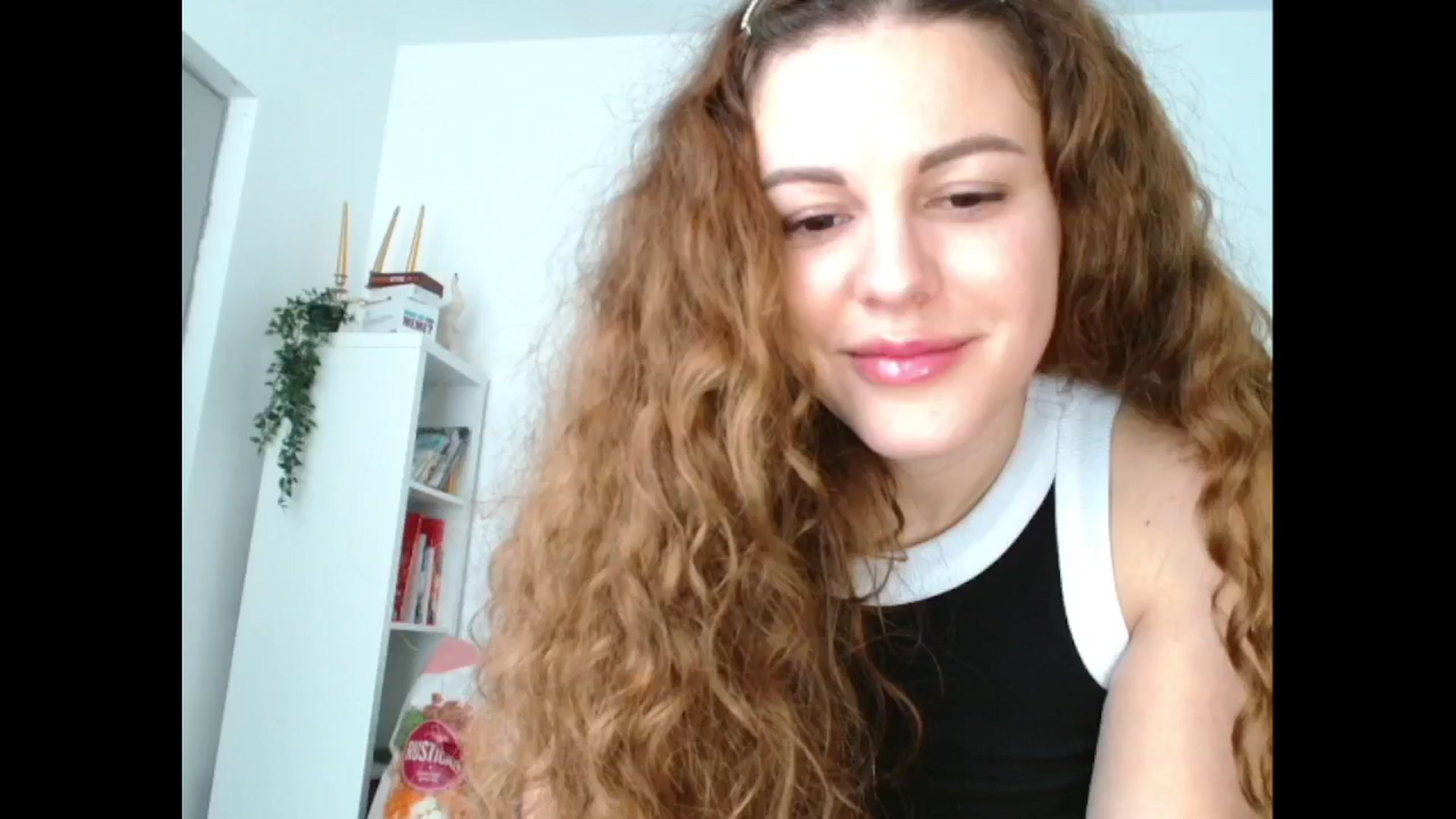 Gallery image thumbnail from Agatha_Aggie's myfreecams stream on, 12/19/2024, 12:07 image 2 of 20
