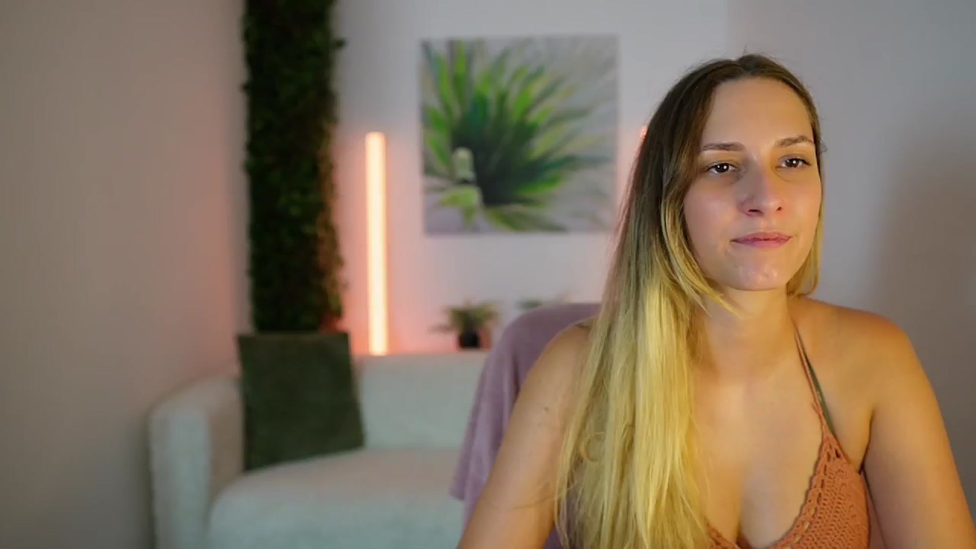 Gallery image thumbnail from Agatha_Vega's myfreecams stream on, 08/16/2024, 19:19 image 2 of 20