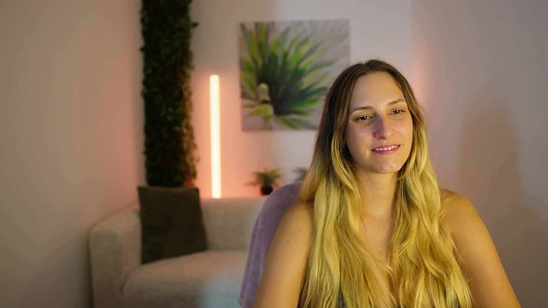 Gallery image thumbnail from Agatha_Vega's myfreecams stream on, 08/16/2024, 23:11 image 20 of 20