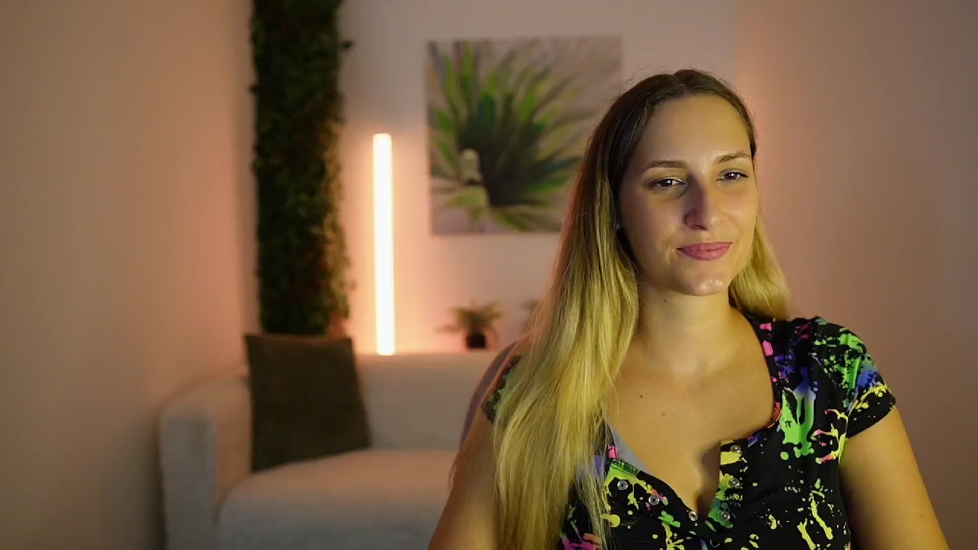 Gallery image thumbnail from Agatha_Vega's myfreecams stream on, 08/17/2024, 18:27 image 3 of 20