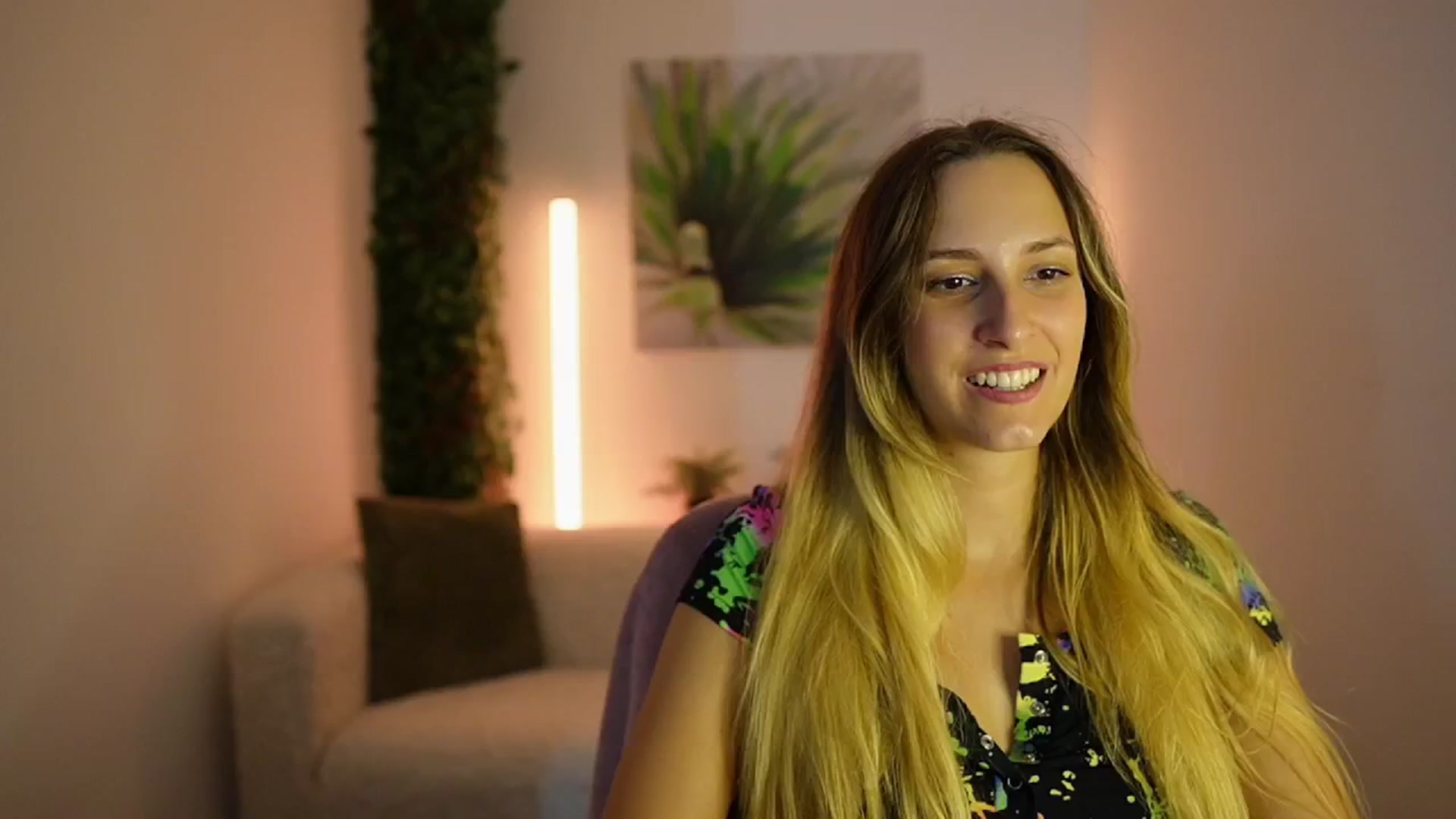 Gallery image thumbnail from Agatha_Vega's myfreecams stream on, 08/17/2024, 19:21 image 13 of 20