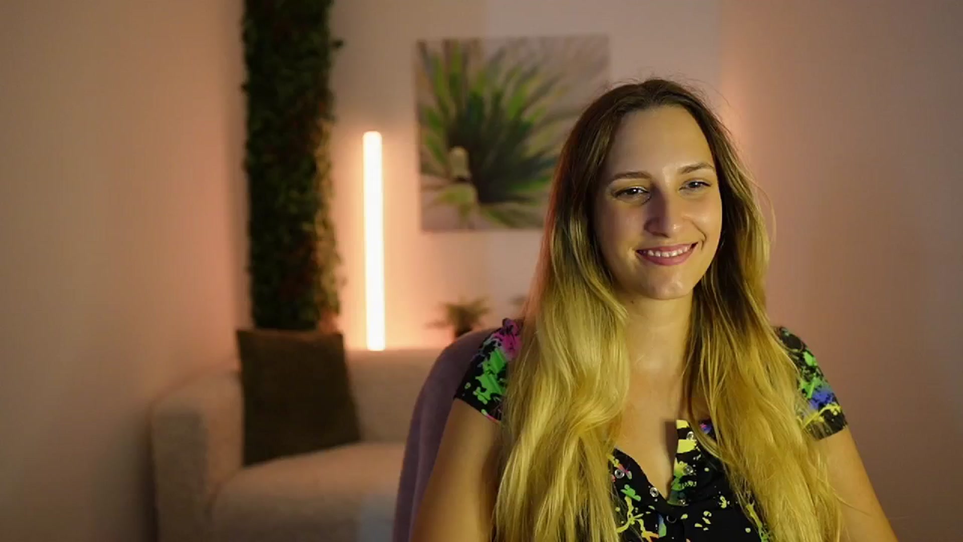 Gallery image thumbnail from Agatha_Vega's myfreecams stream on, 08/17/2024, 19:21 image 16 of 20