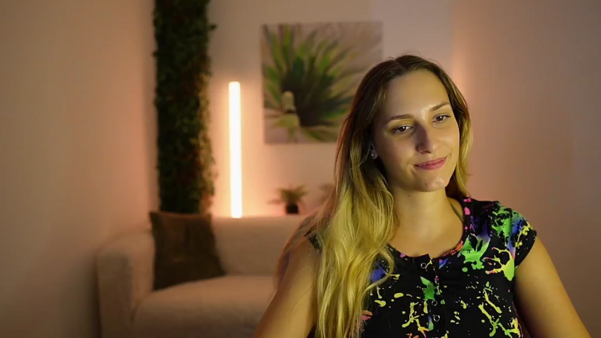Gallery image thumbnail from Agatha_Vega's myfreecams stream on, 08/17/2024, 22:02 image 3 of 20
