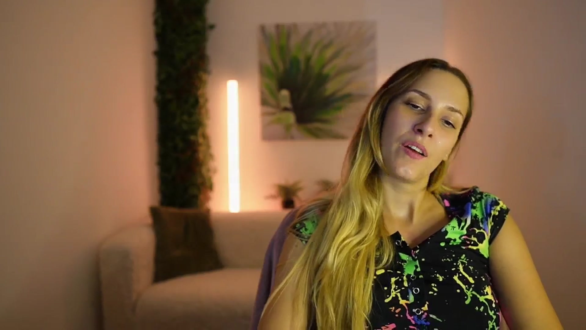 Gallery image thumbnail from Agatha_Vega's myfreecams stream on, 08/17/2024, 22:02 image 17 of 20
