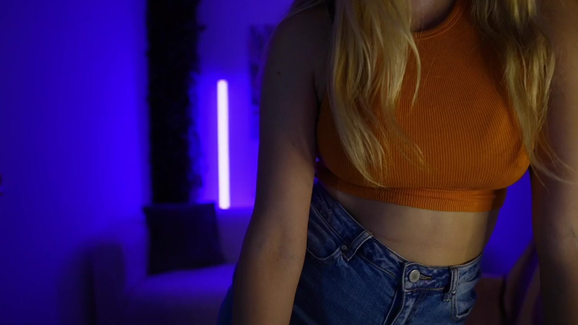 Gallery image thumbnail from Agatha_Vega's myfreecams stream on, 08/21/2024, 22:35 image 15 of 20